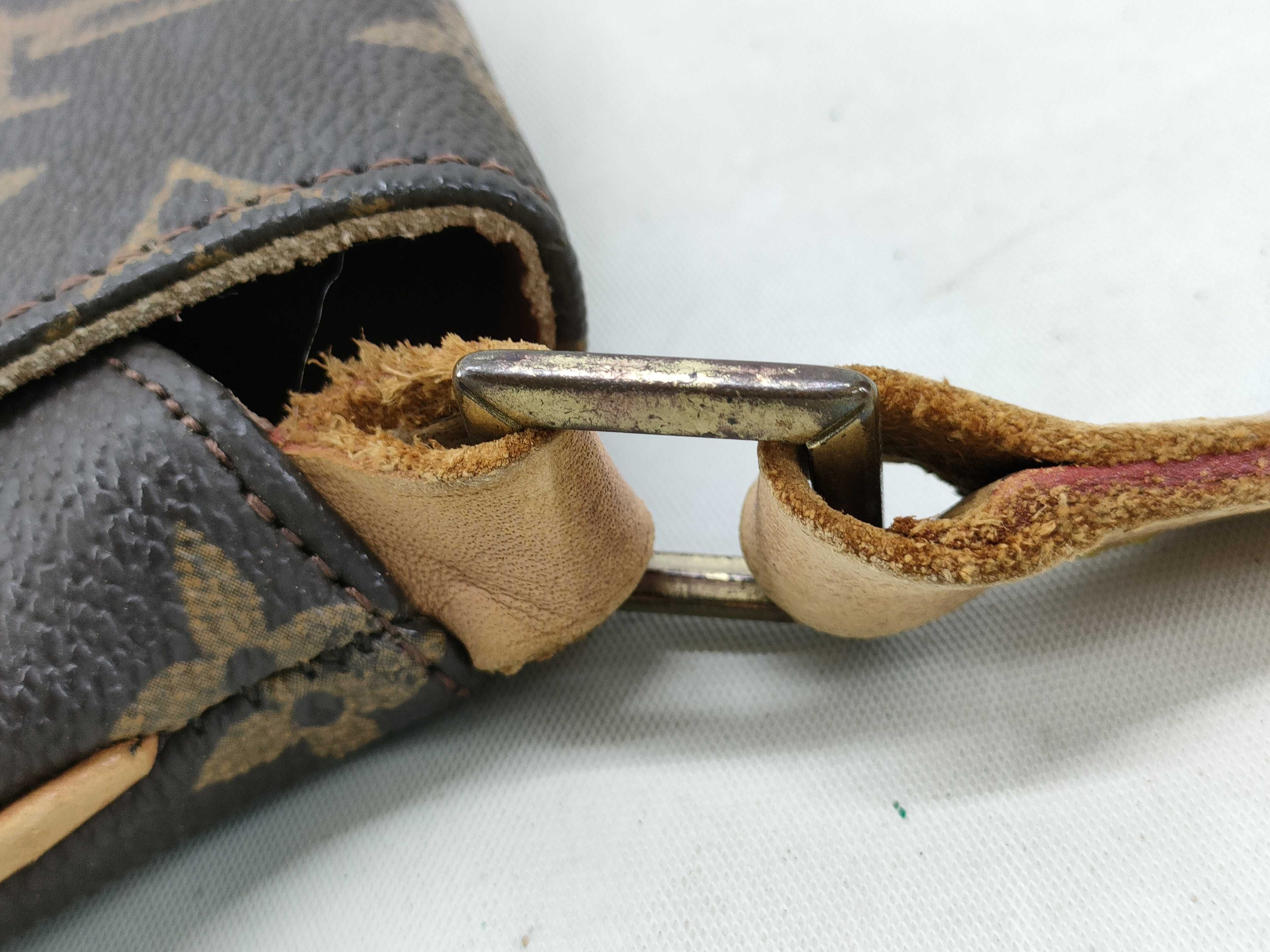 Monogram Louis Vuitton Musette Shoulder Bag — view 6