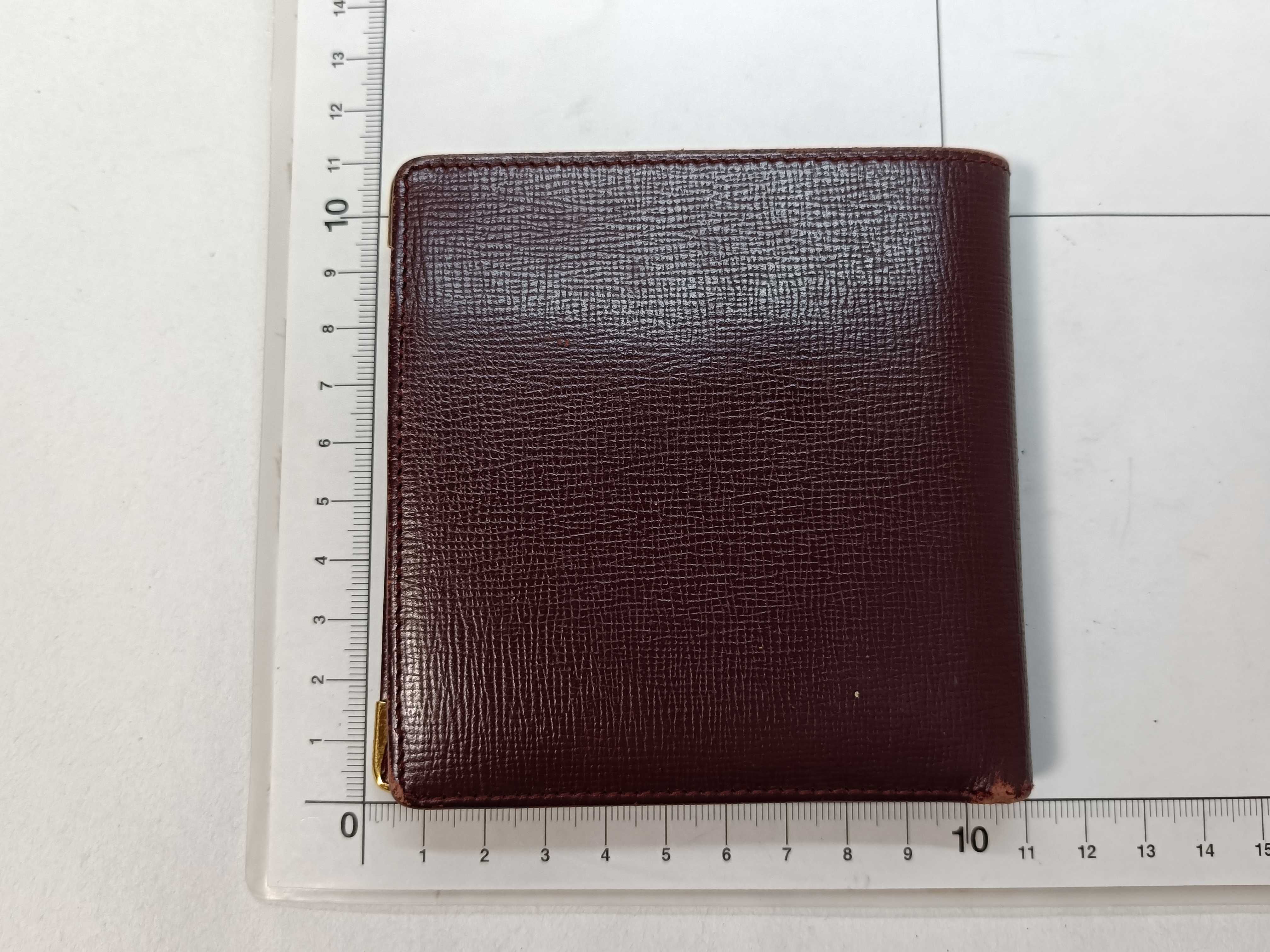 Must Wallet — view 2