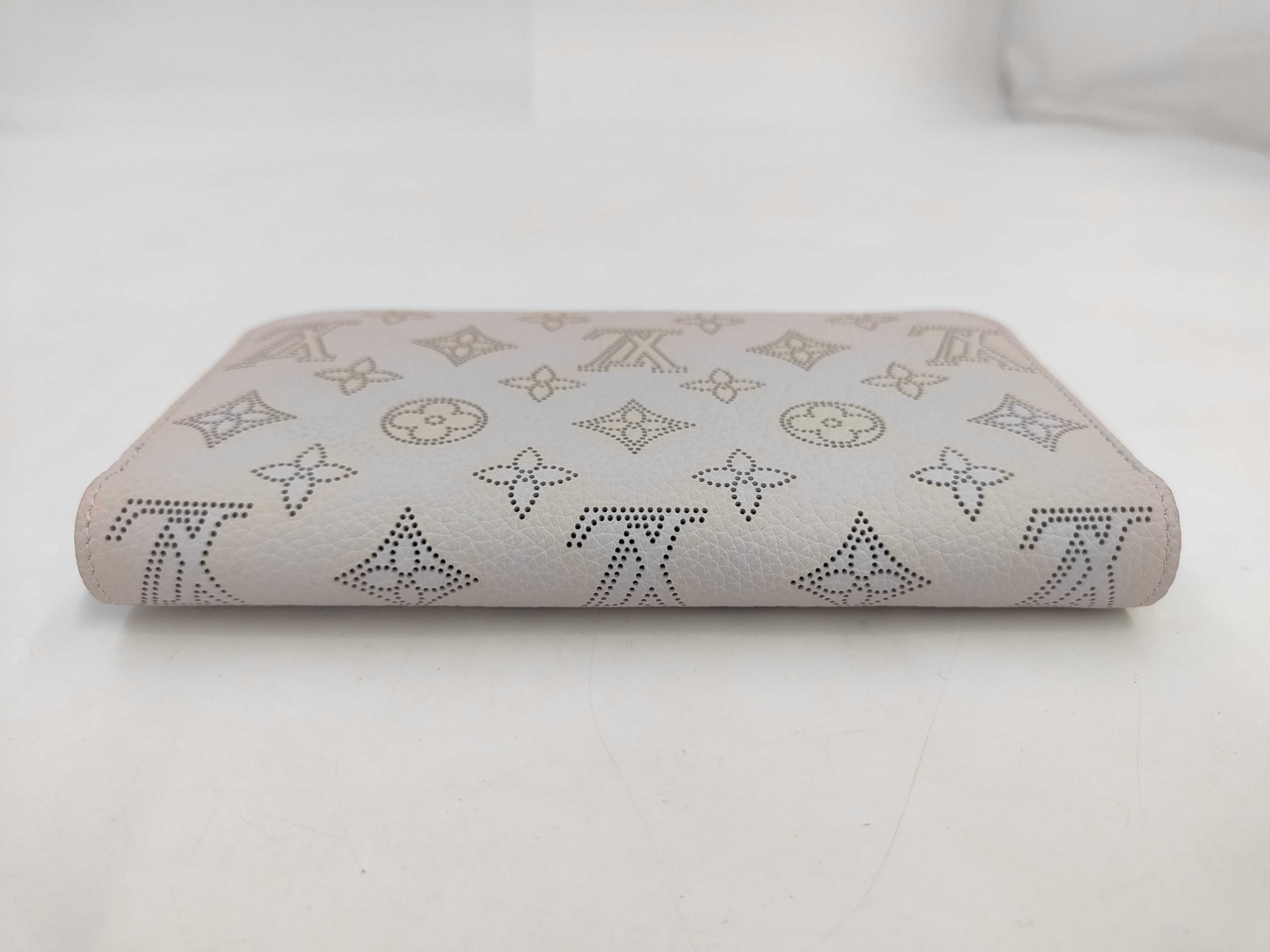 Mahina LV Mahina Zippy Wallet — view 3