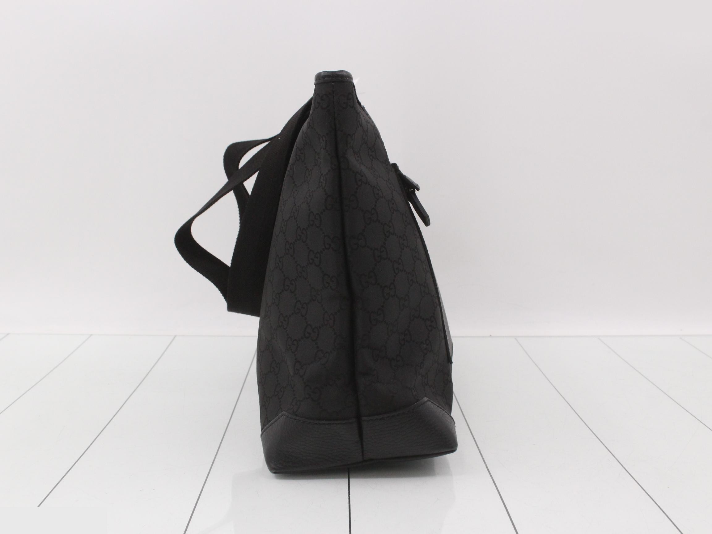 GG Canvas (Bag) - Shoulder Bag — view 4