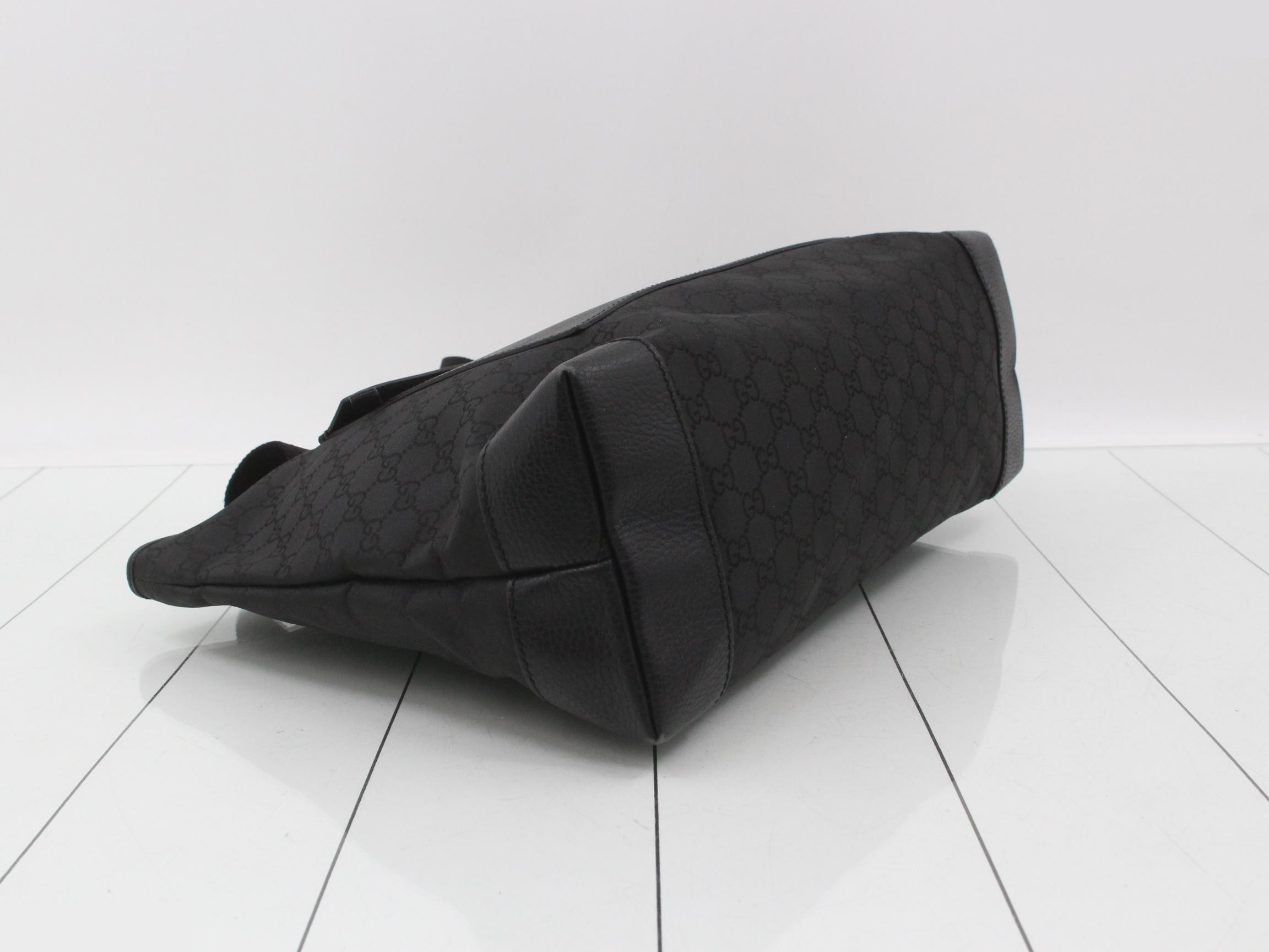 GG Canvas (Bag) - Shoulder Bag — view 5