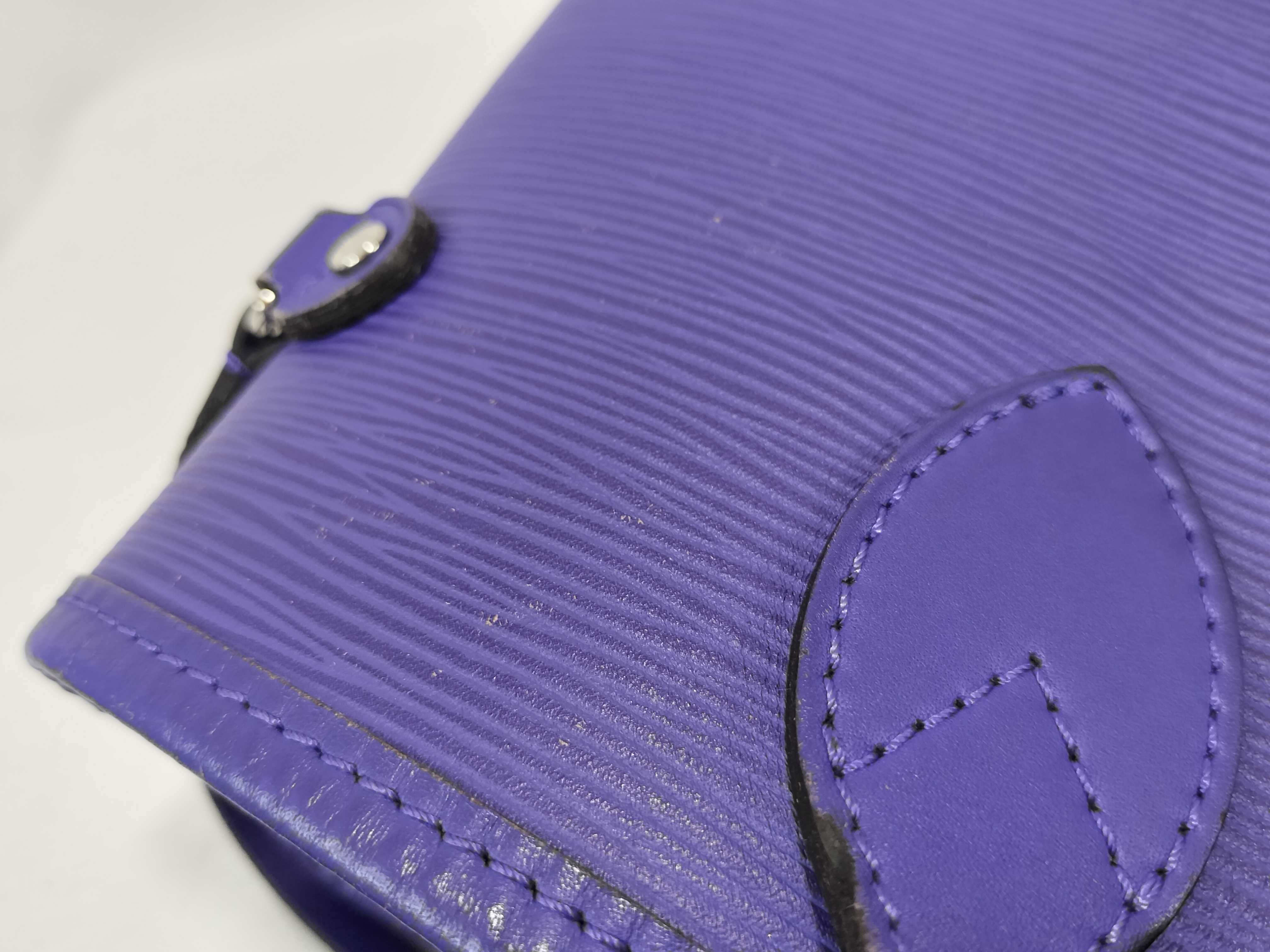 Epi Neverfull MM Tote Bag — view 12