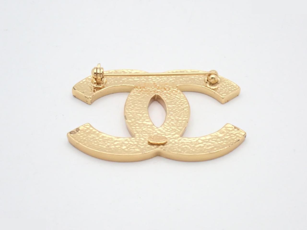 Coco Mark Brooch 02A — view 2