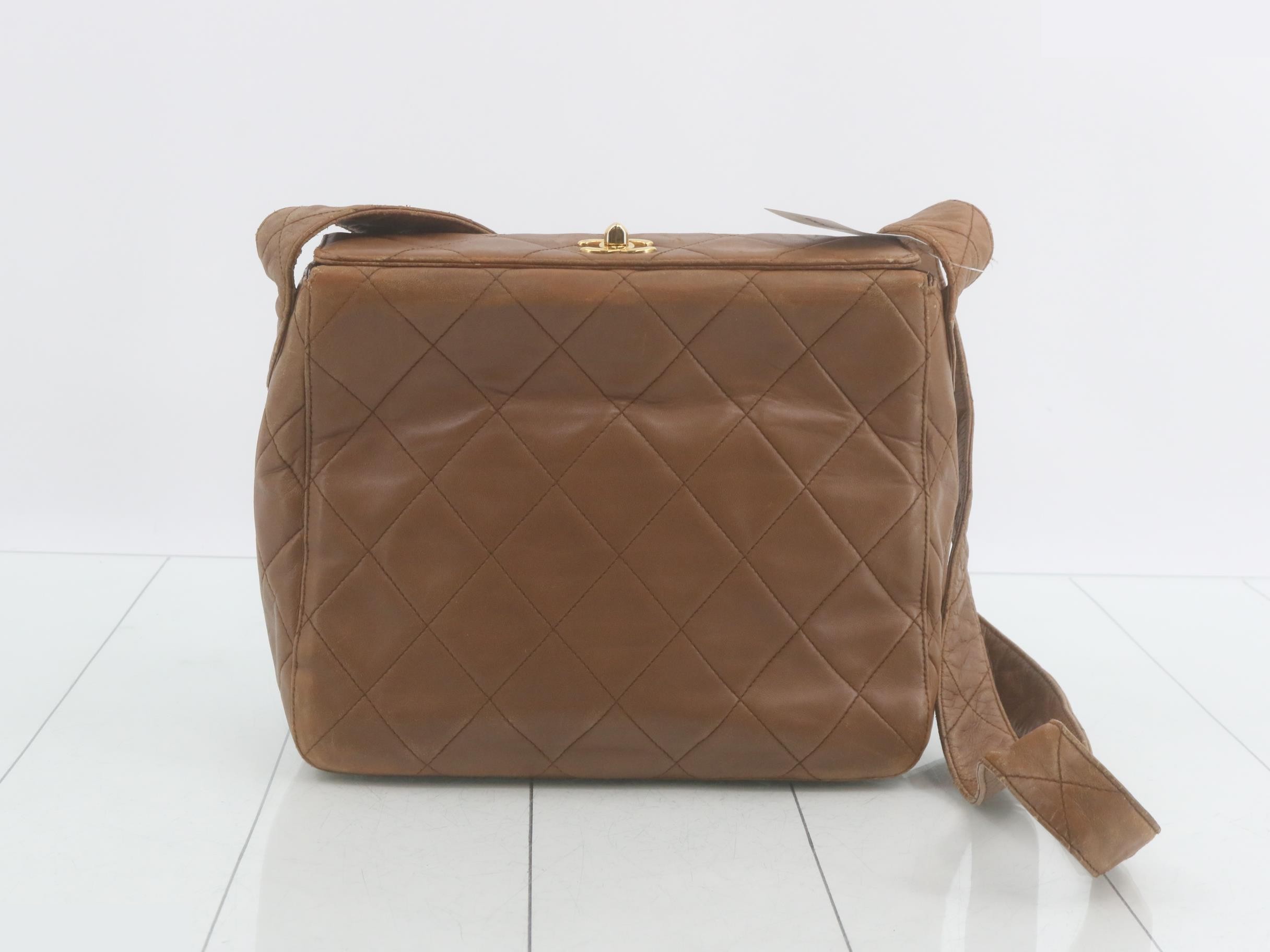 Matelassé Shoulder Bag
