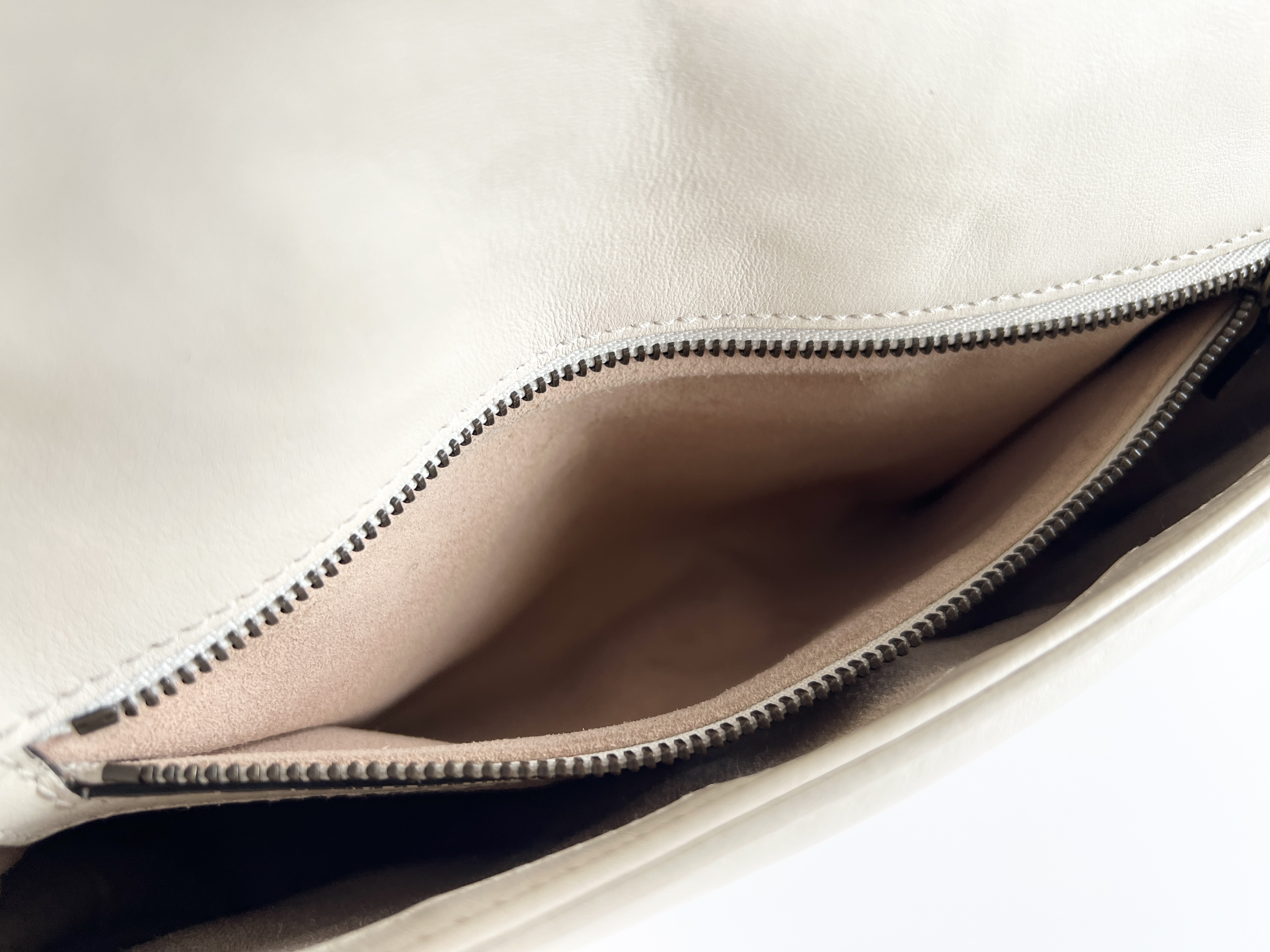 Marmont Quilted Leather Chain Shoulder Bag — view 8