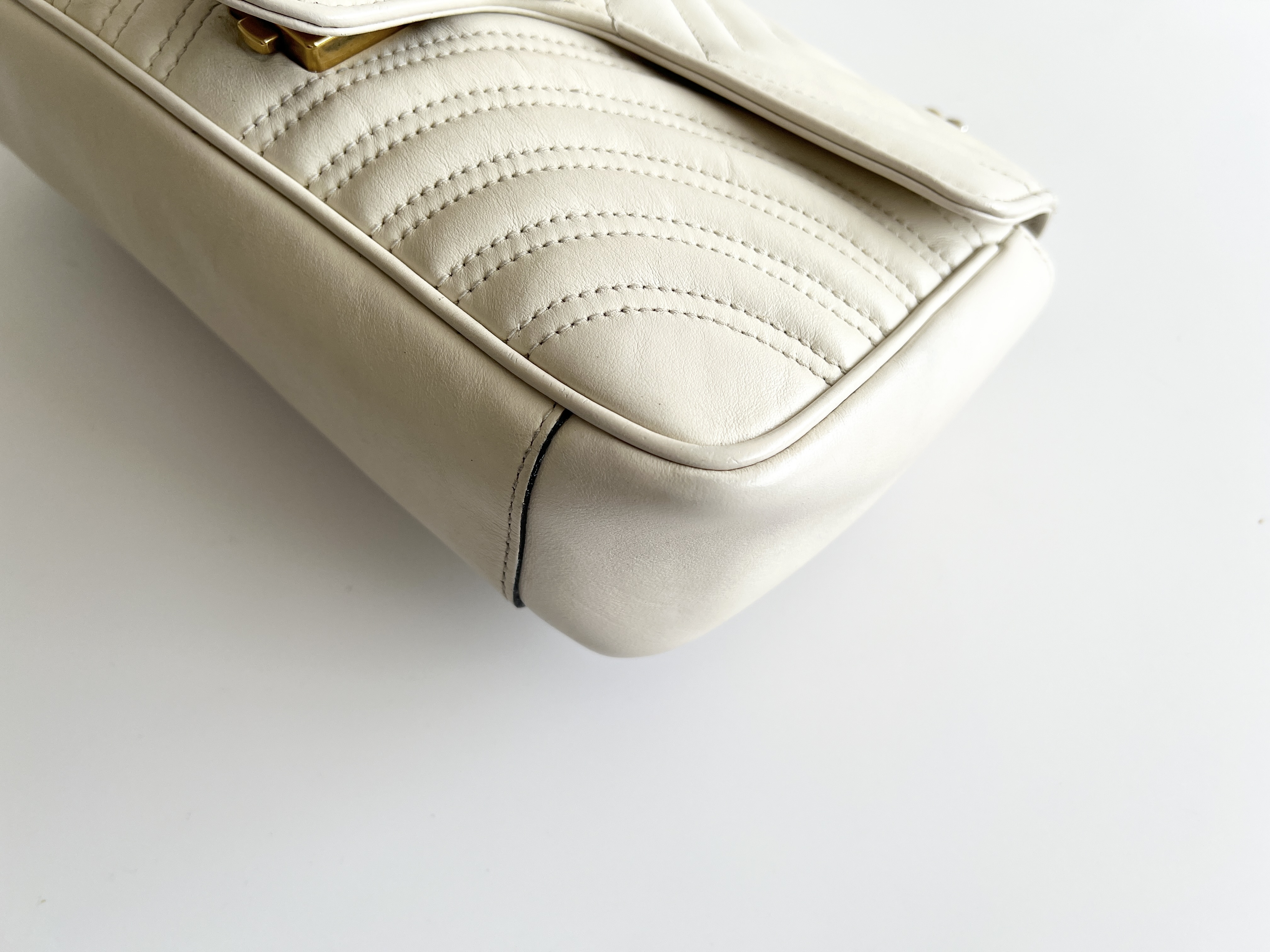 Marmont Quilted Leather Chain Shoulder Bag — view 10