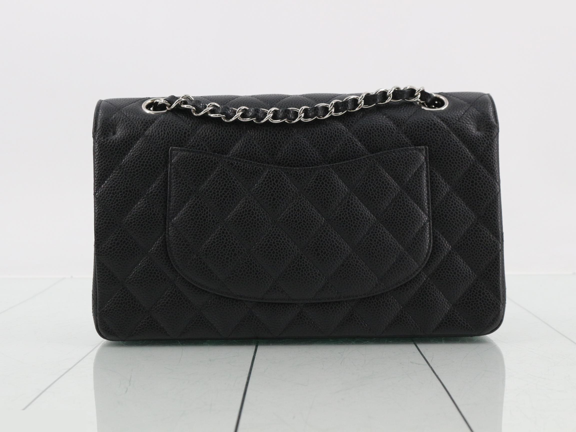 Matelassé 25 Classic Double Chain Shoulder Bag, Double Flap, Caviar Leather, Series 13 — view 2