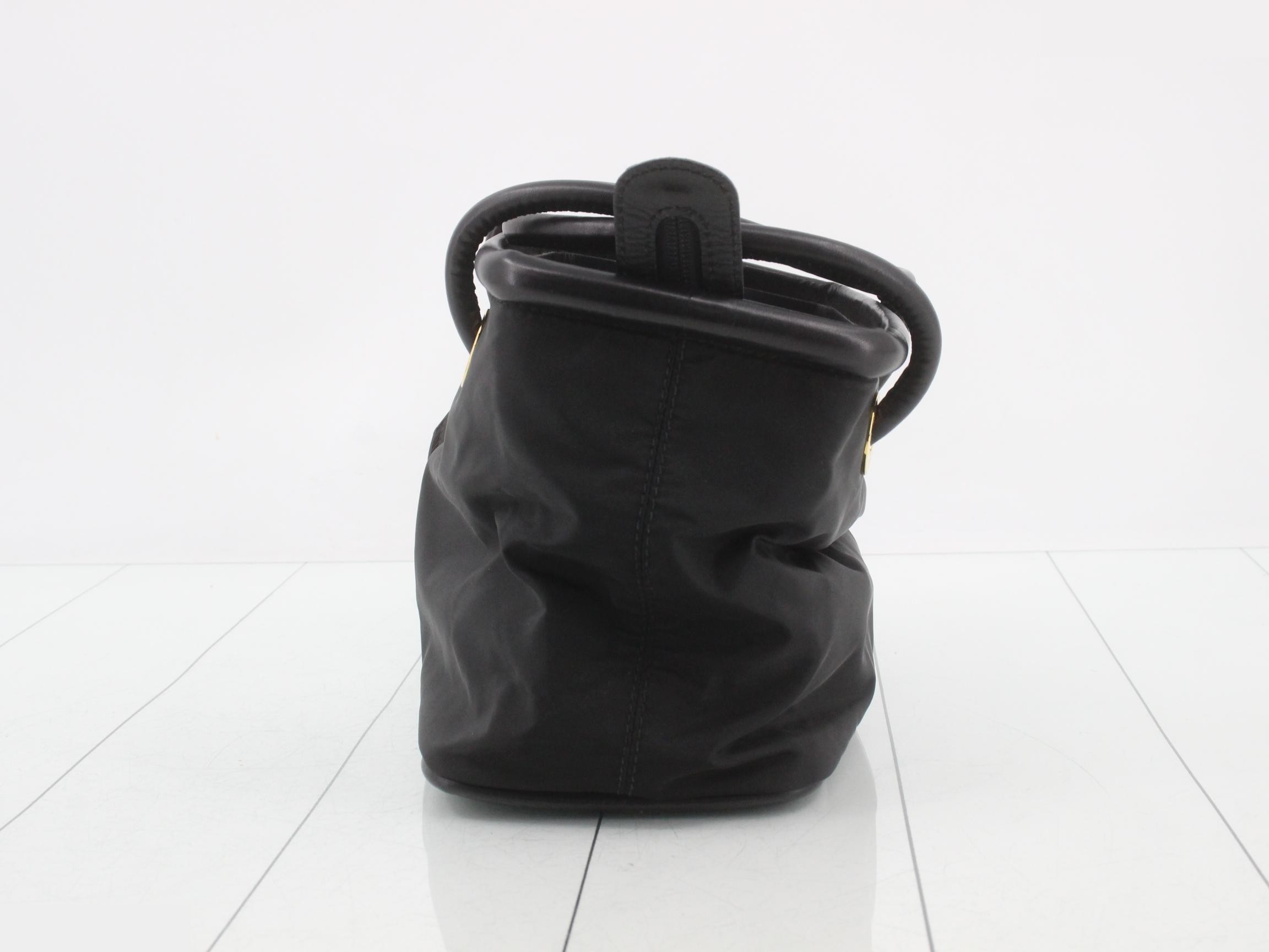 handbag — view 3