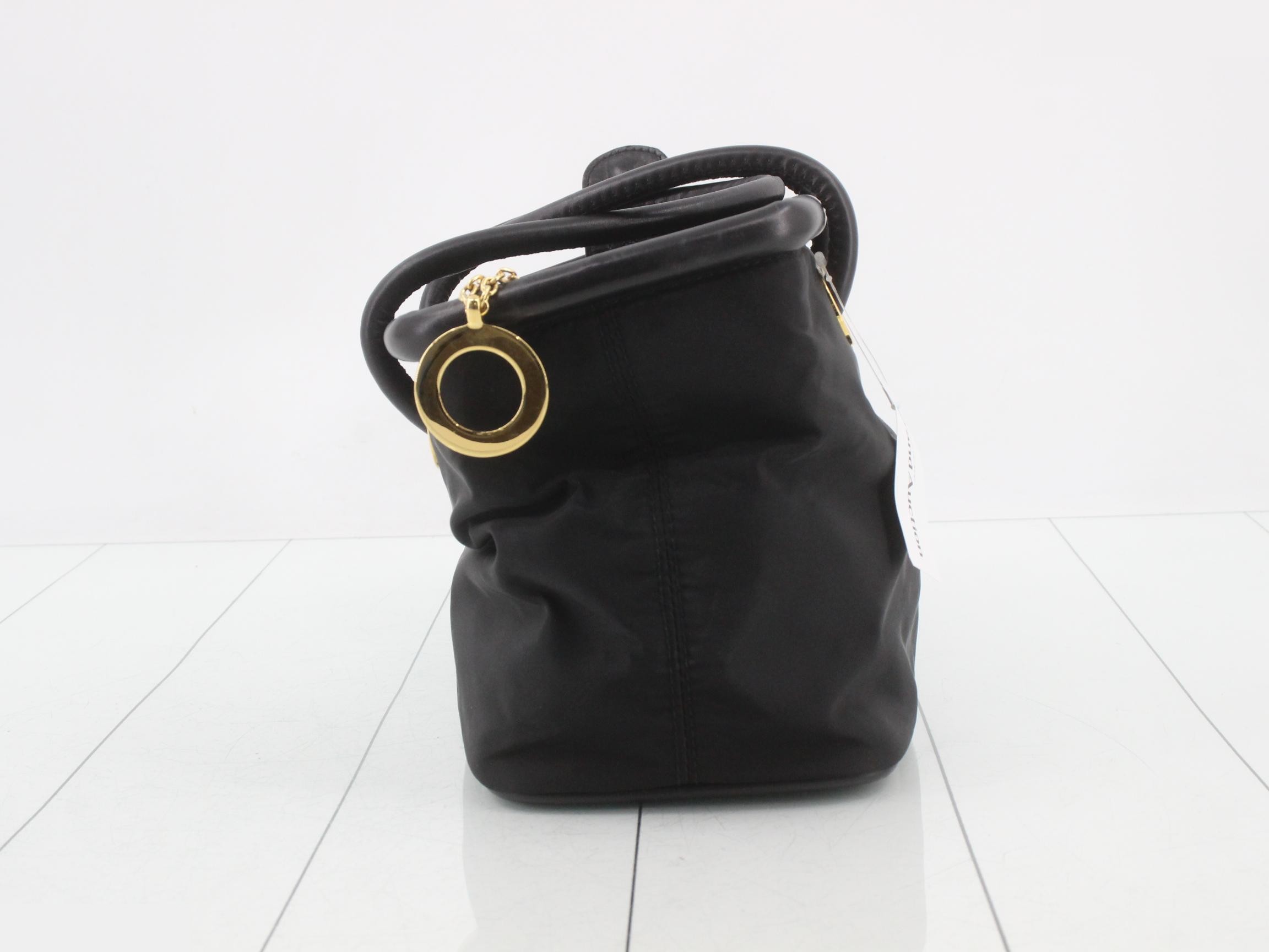handbag — view 4