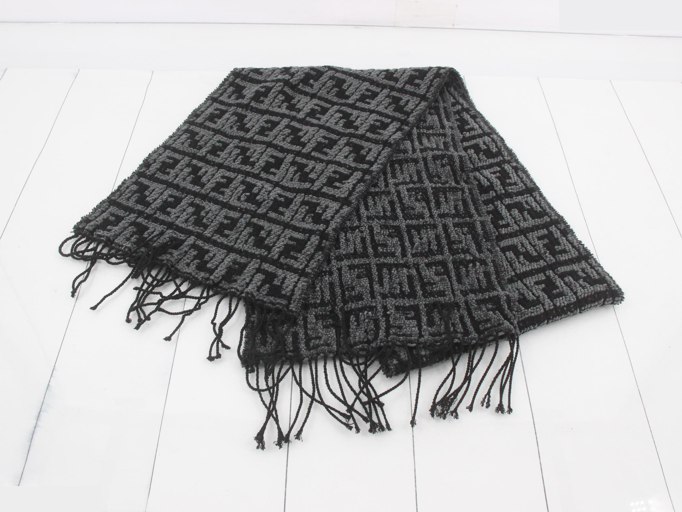 ZUCCA scarf with tag — view 2