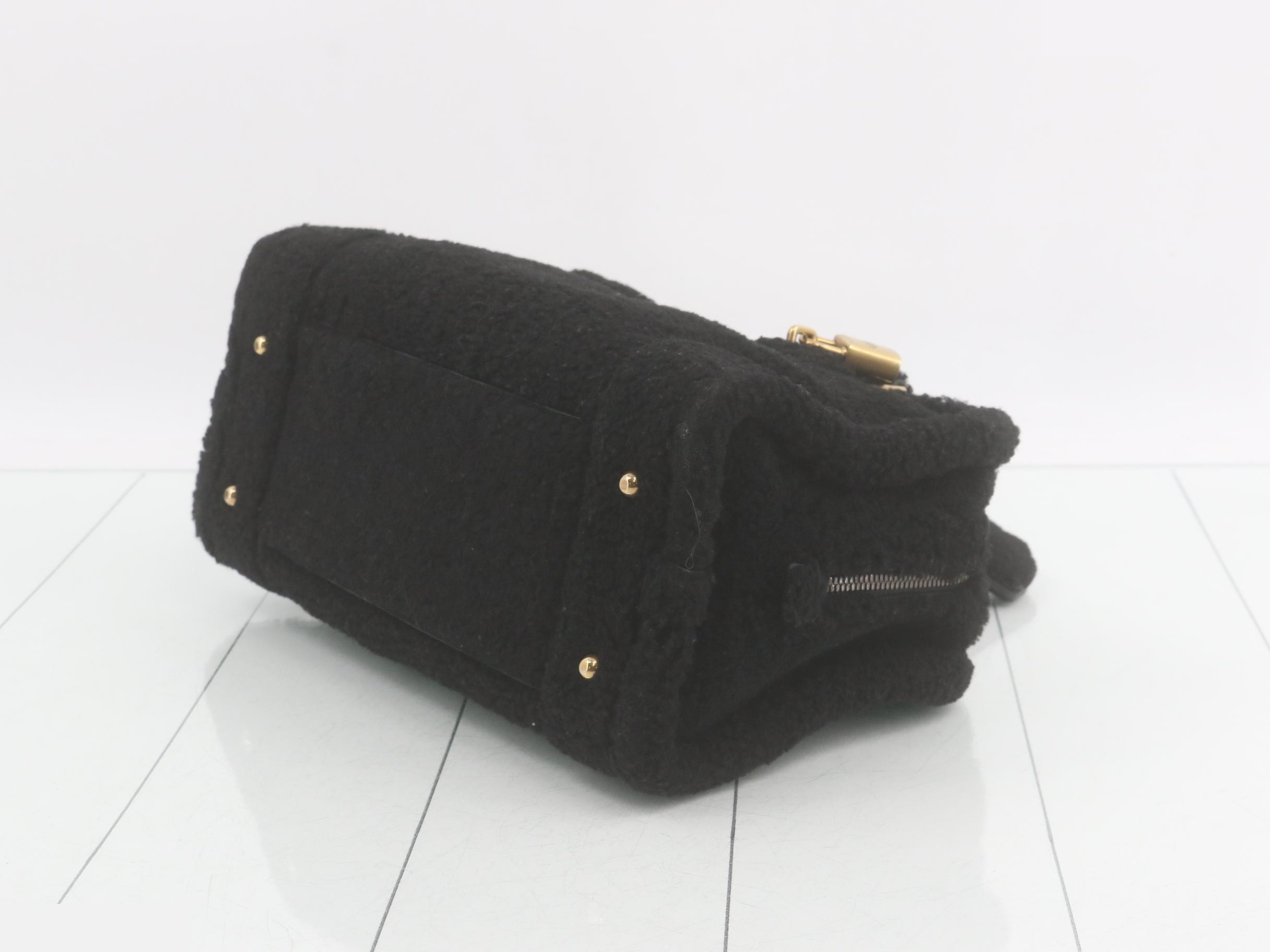 Limited Quantity Amazona 28 Sheepskin Boa Black Gold Hardware — view 6