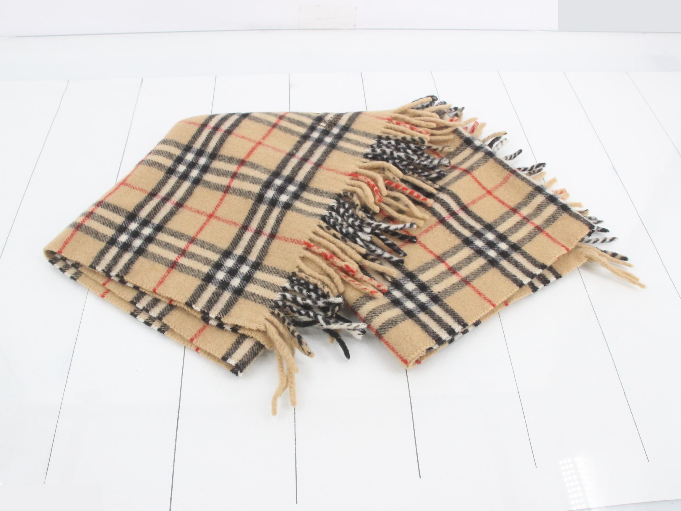 65 x 116 cm Shawl — view 3