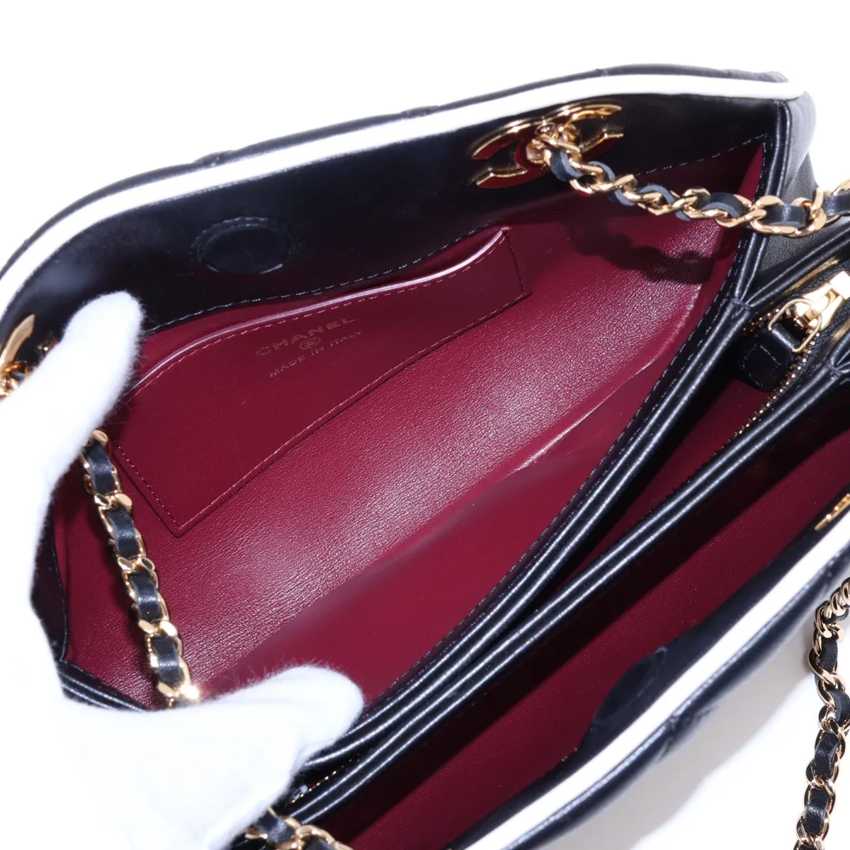 [Individually packaged] Chanel Matelassé Lambskin Chain Shoulder Bag Bowling Bag Black Gold Hardware K6HH849C Random Serial Number — view 9