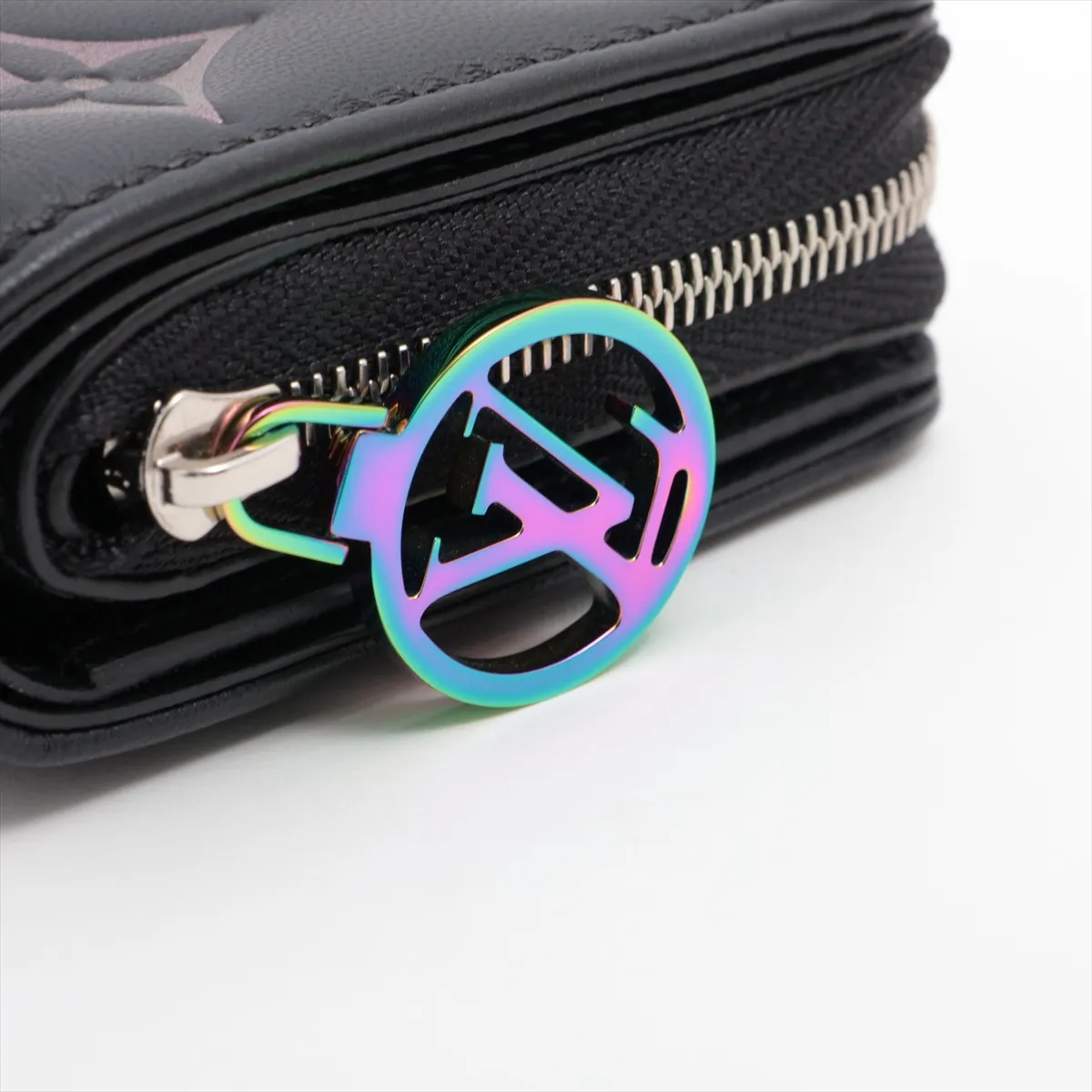 Monogram Empreinte Portefeuille Lou M82767 Noir Compact Wallet (RFID detected) — view 8