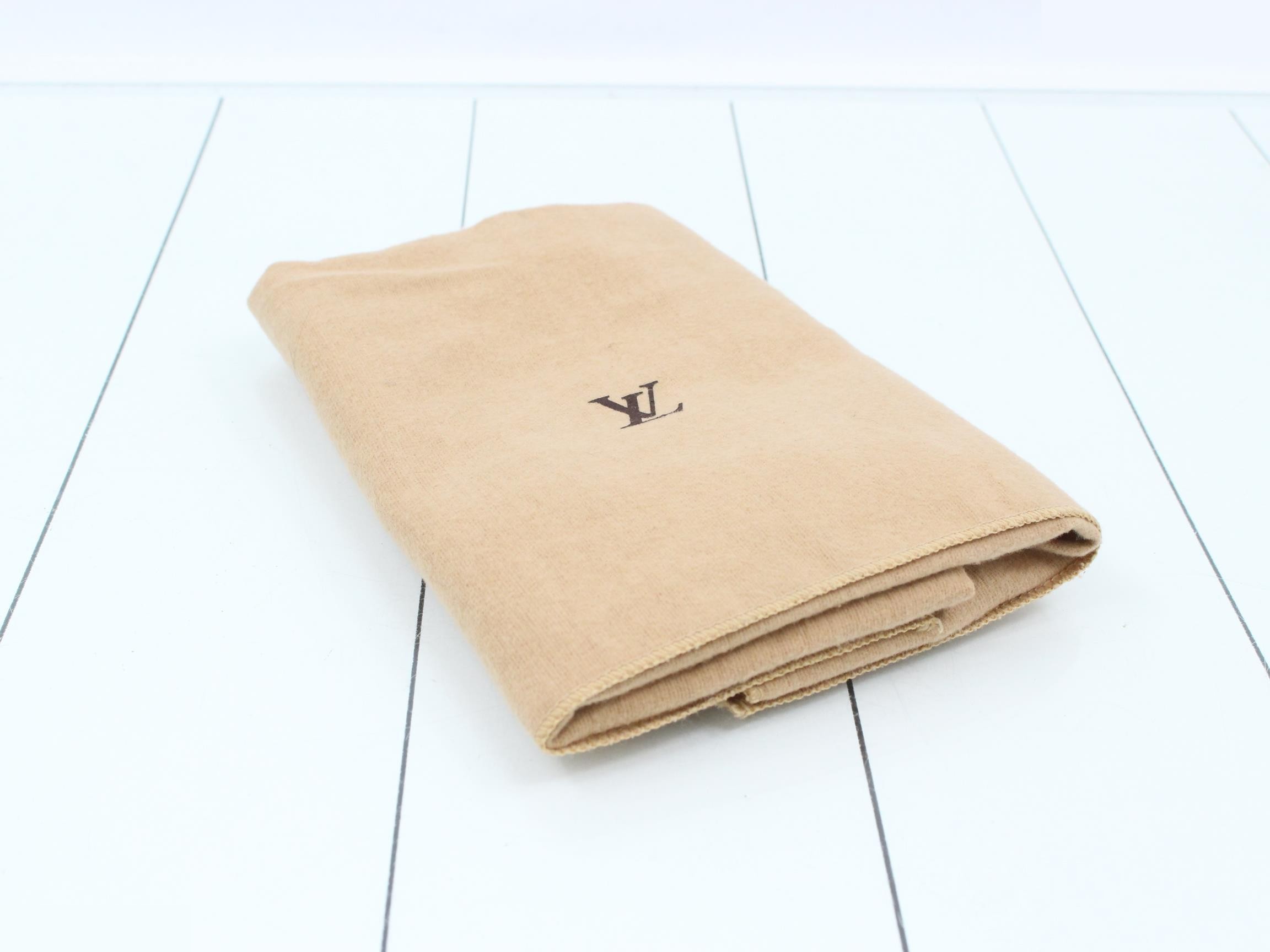 M42238 Bucket PM AR1927 with pouch W23 H26 D15.5 — view 7
