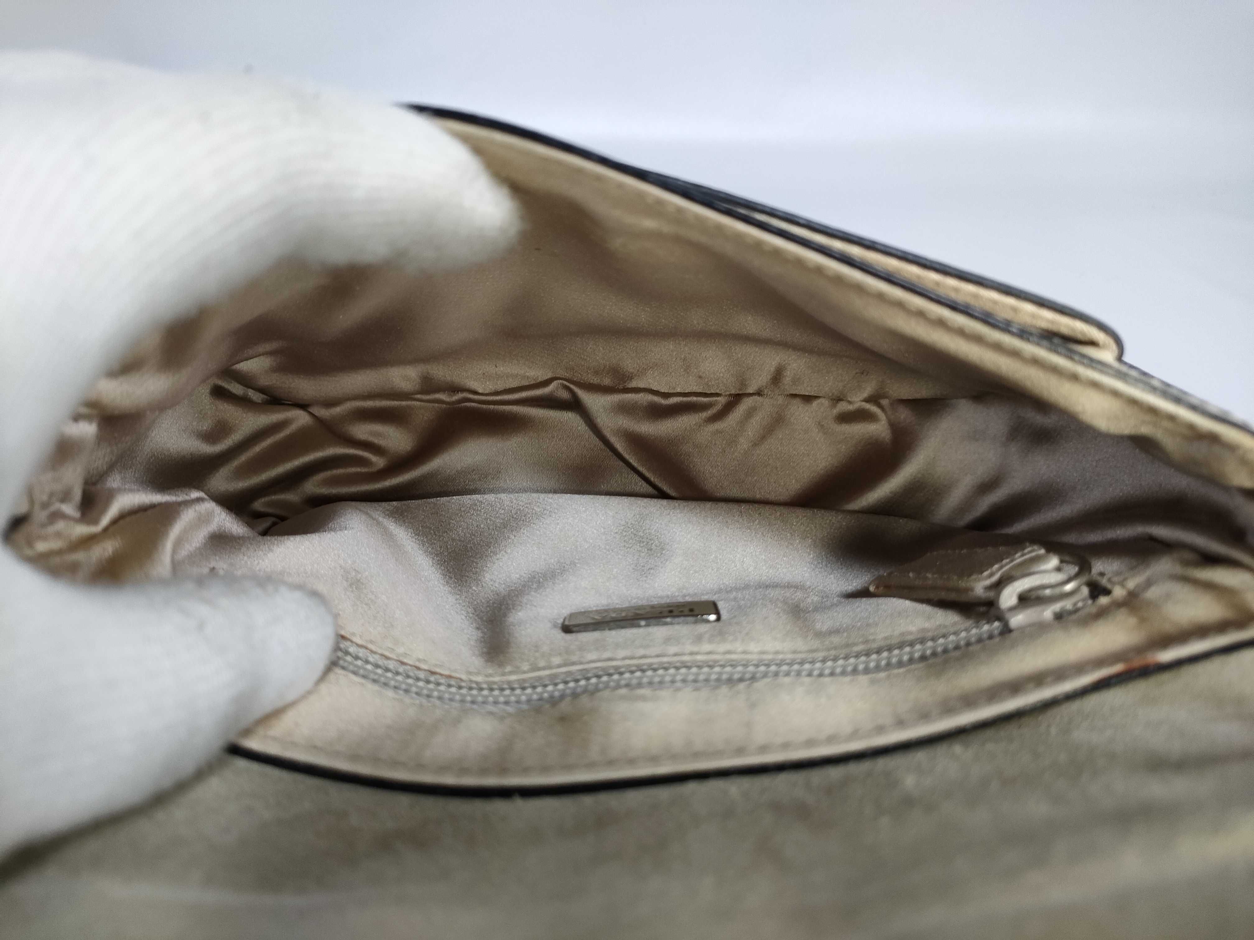 beige shoulder bag — view 9