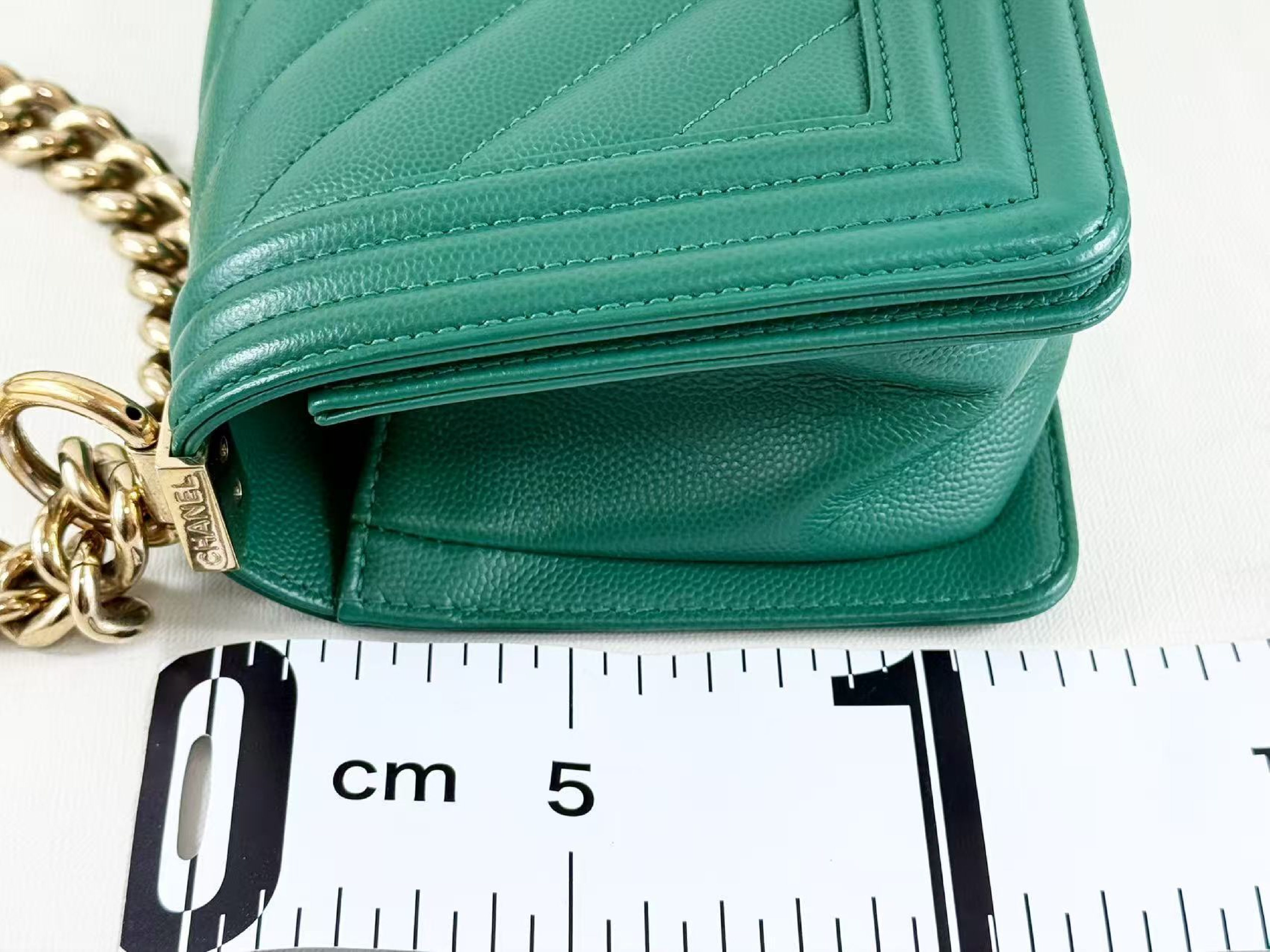 Boy Caviar Skin Chevron Emerald Gold W20/H13/D6cm approx. 25 series [with dust bag and seal] C gold hardware Shoulder bag 25584110 Shoulder bag — view 5
