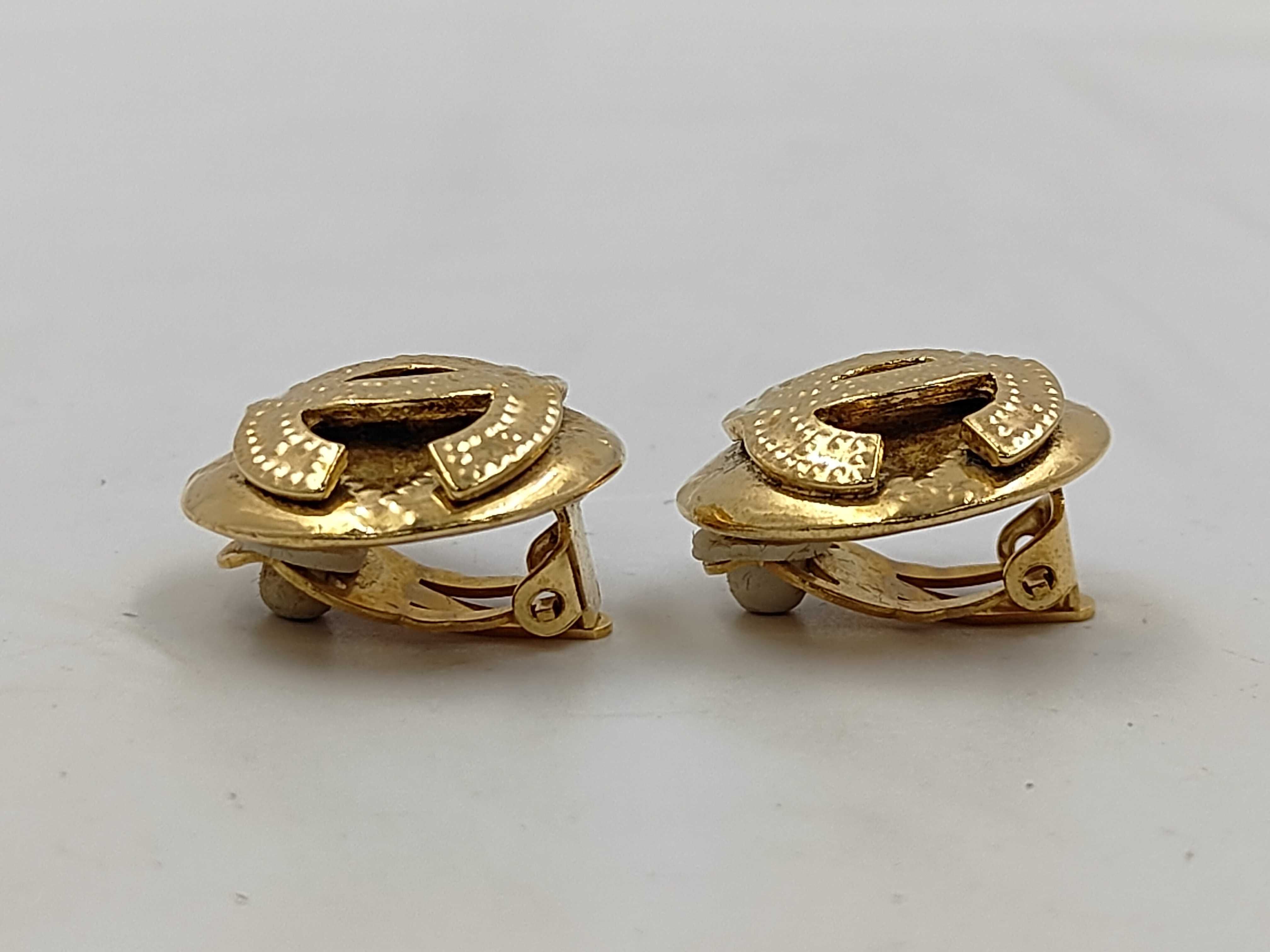 earrings with box, Matelassé style. — view 3