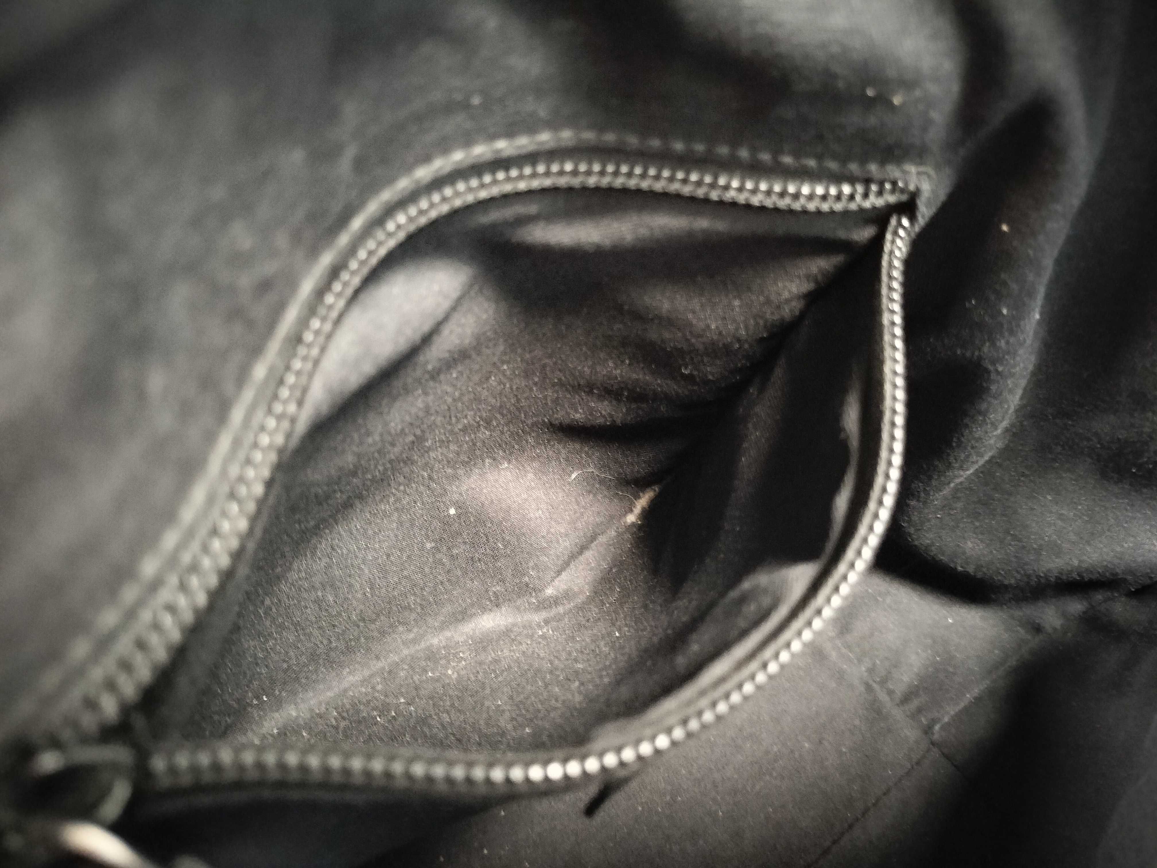 GG Canvas Gucci Canvas Handbag — view 12