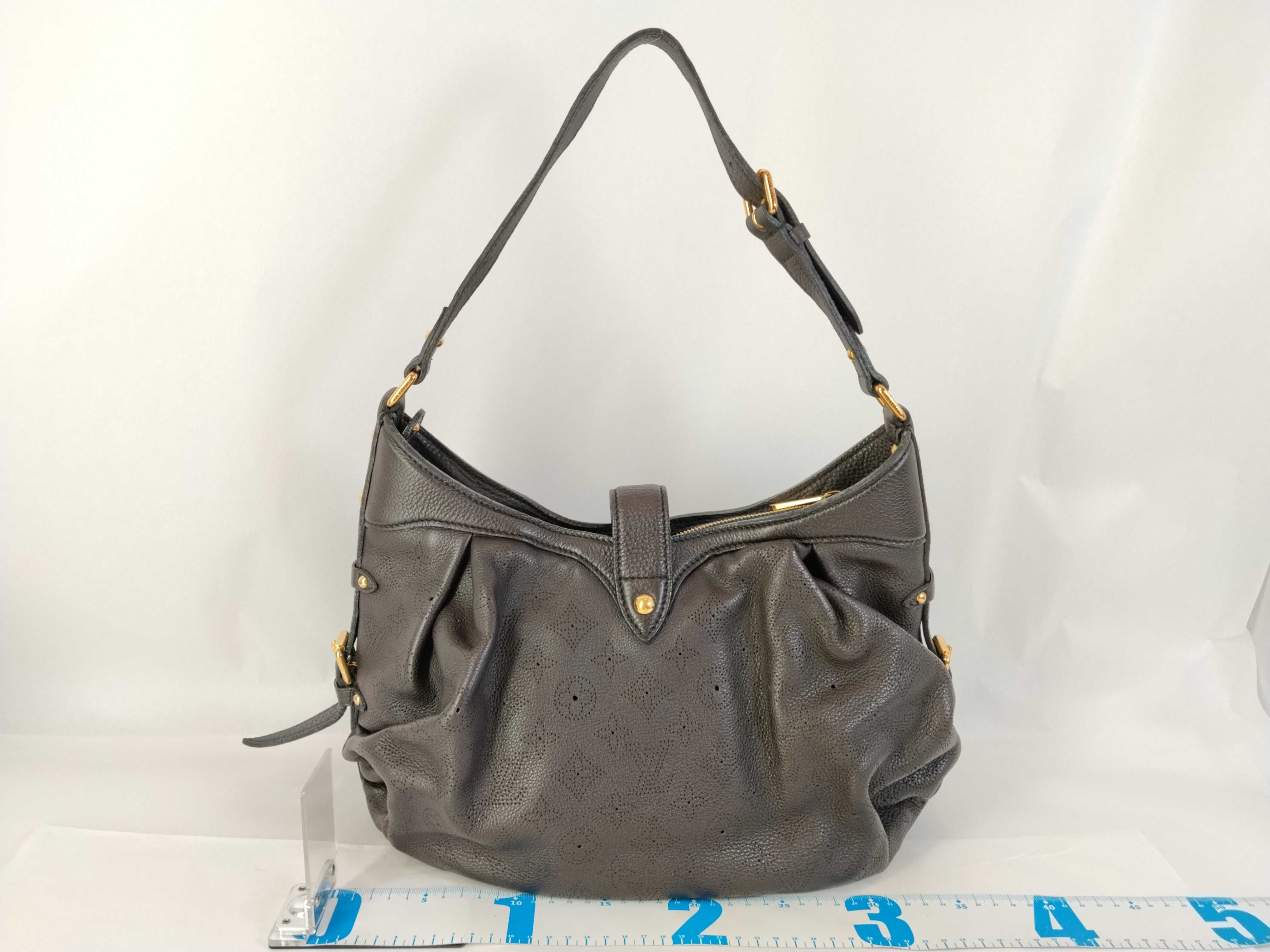 Mahina XS Shoulder Bag - All Leather Shoulder Bag — view 2