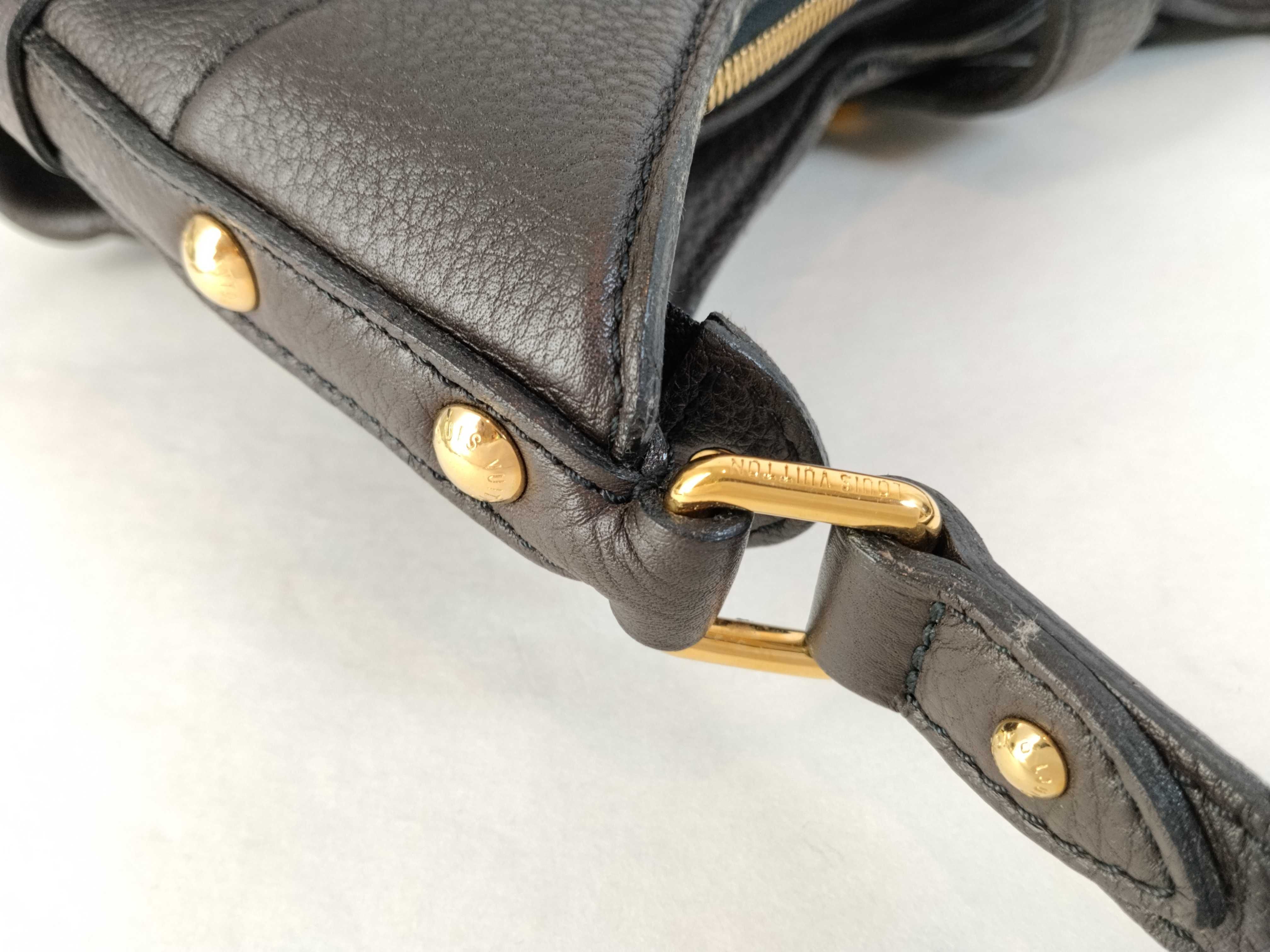 Mahina XS Shoulder Bag - All Leather Shoulder Bag — view 5