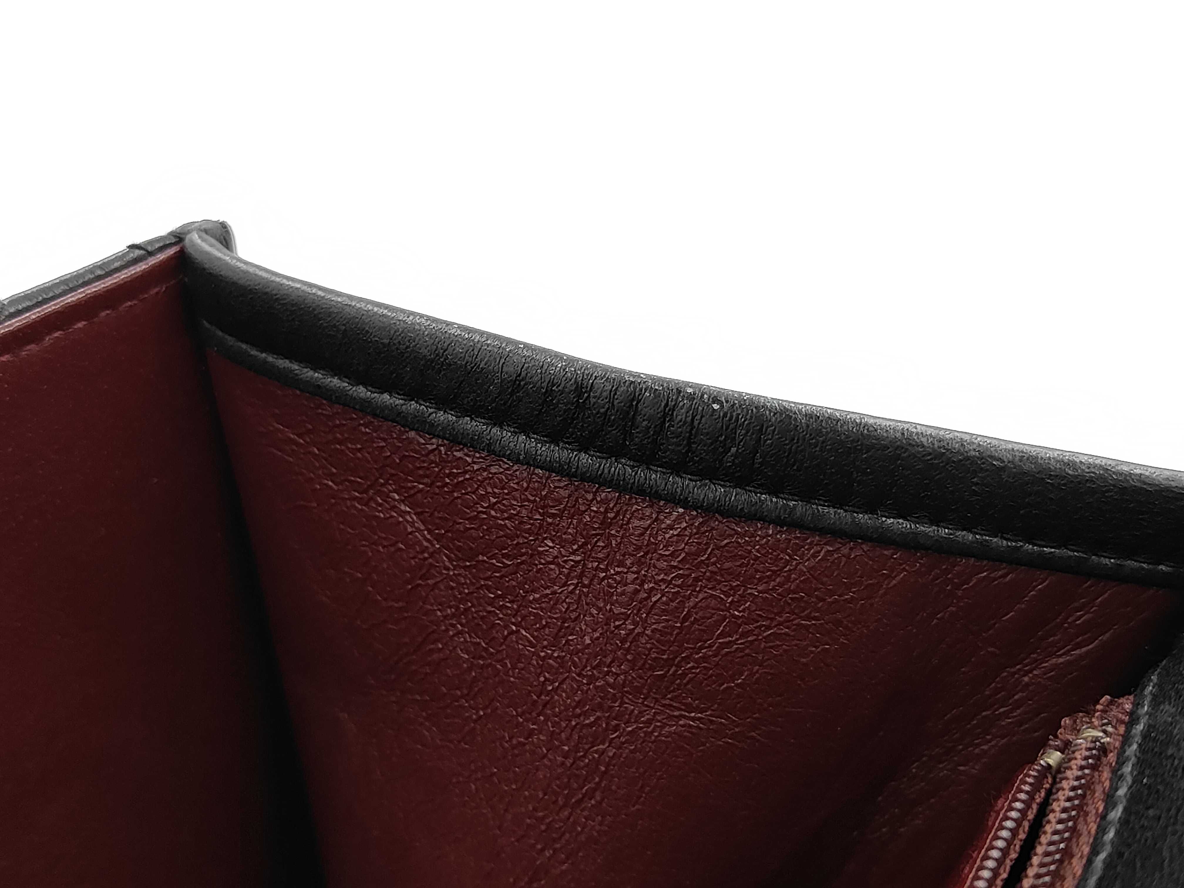 Matelassé Vintage Chain Shoulder Bag — view 12
