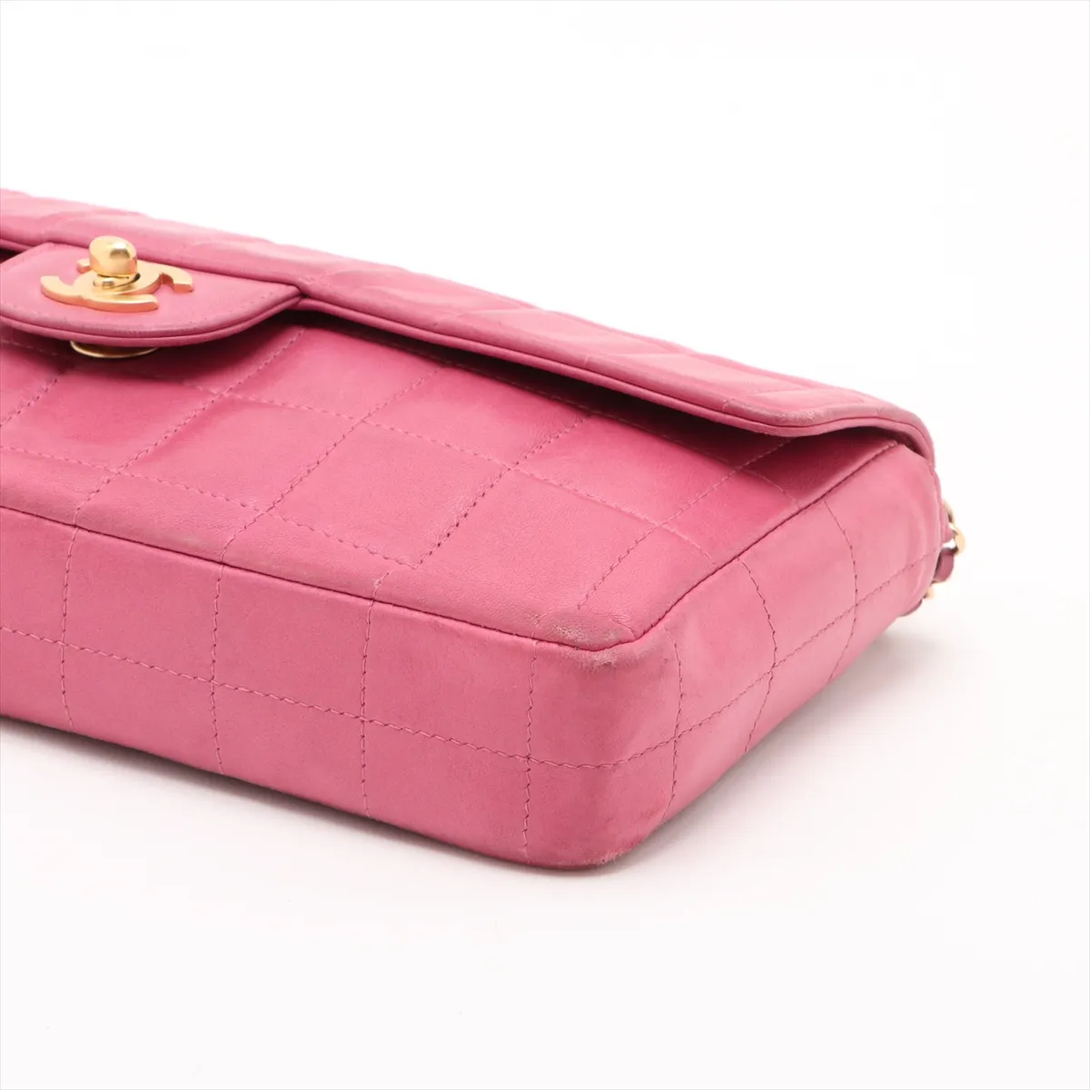 chocolate bar lambskin chain shoulder bag pink gold hardware 6438218 6th series — view 3