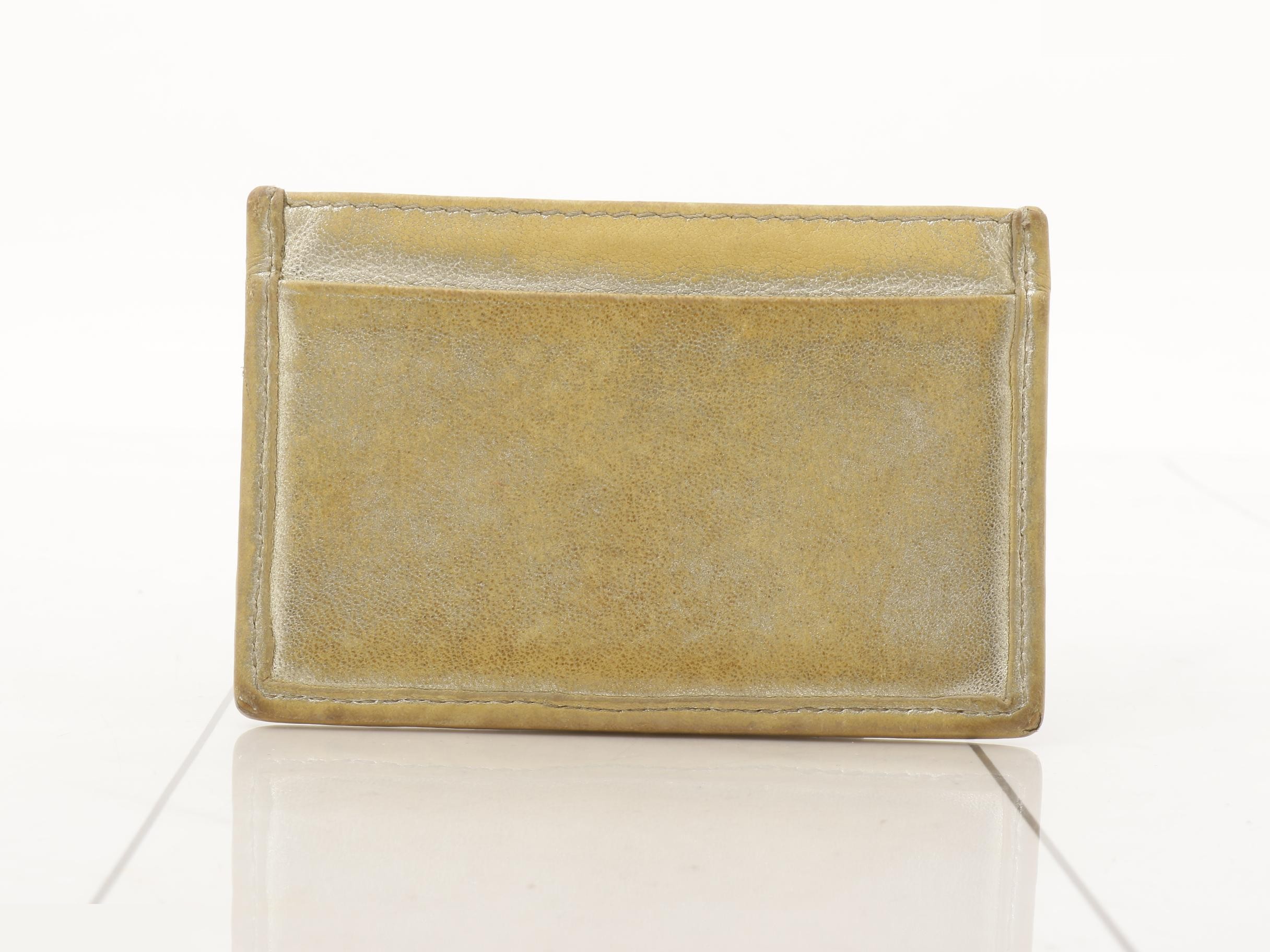 Matelassé card case — view 2