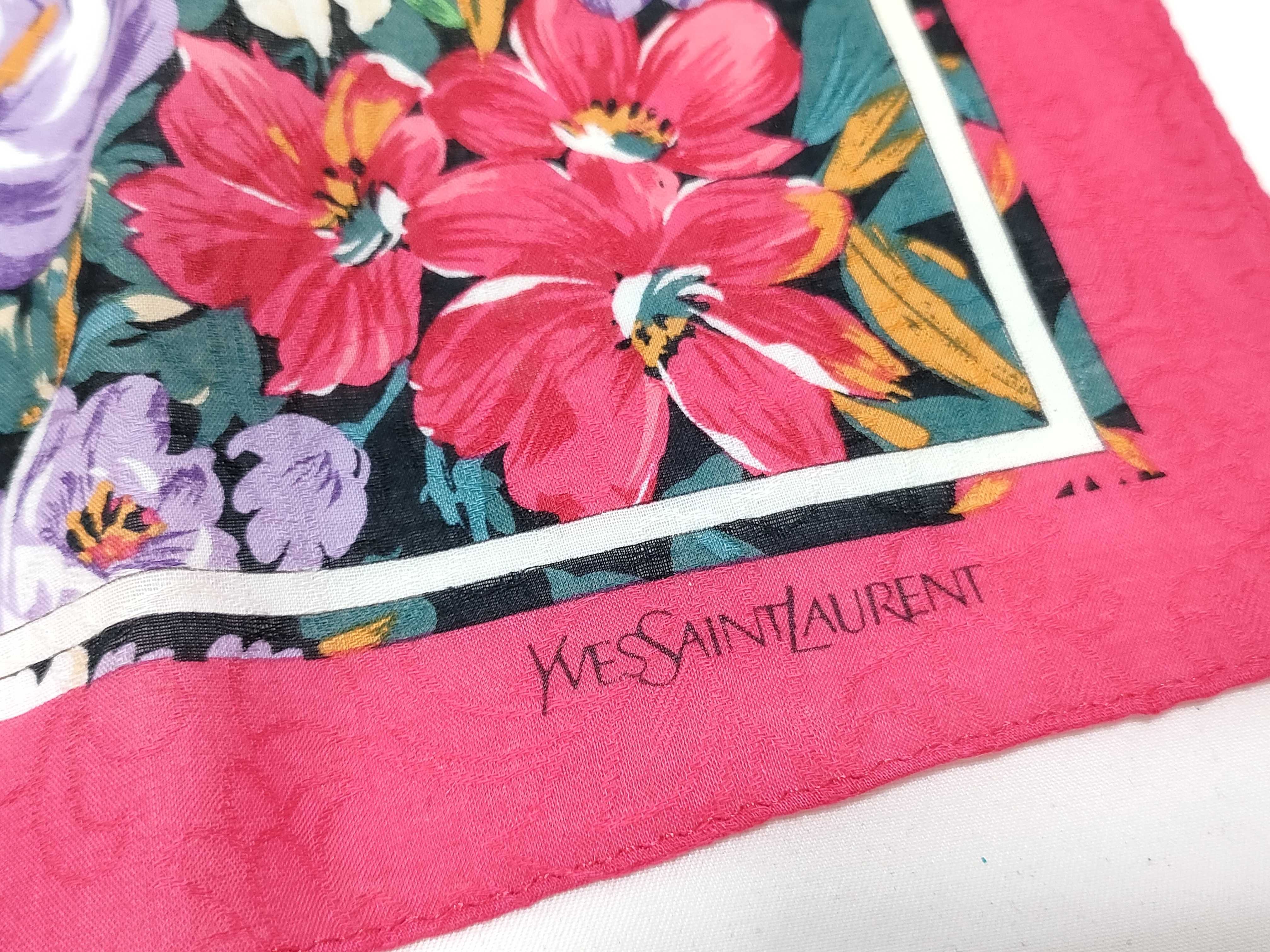 scarves and other accessories — view 3