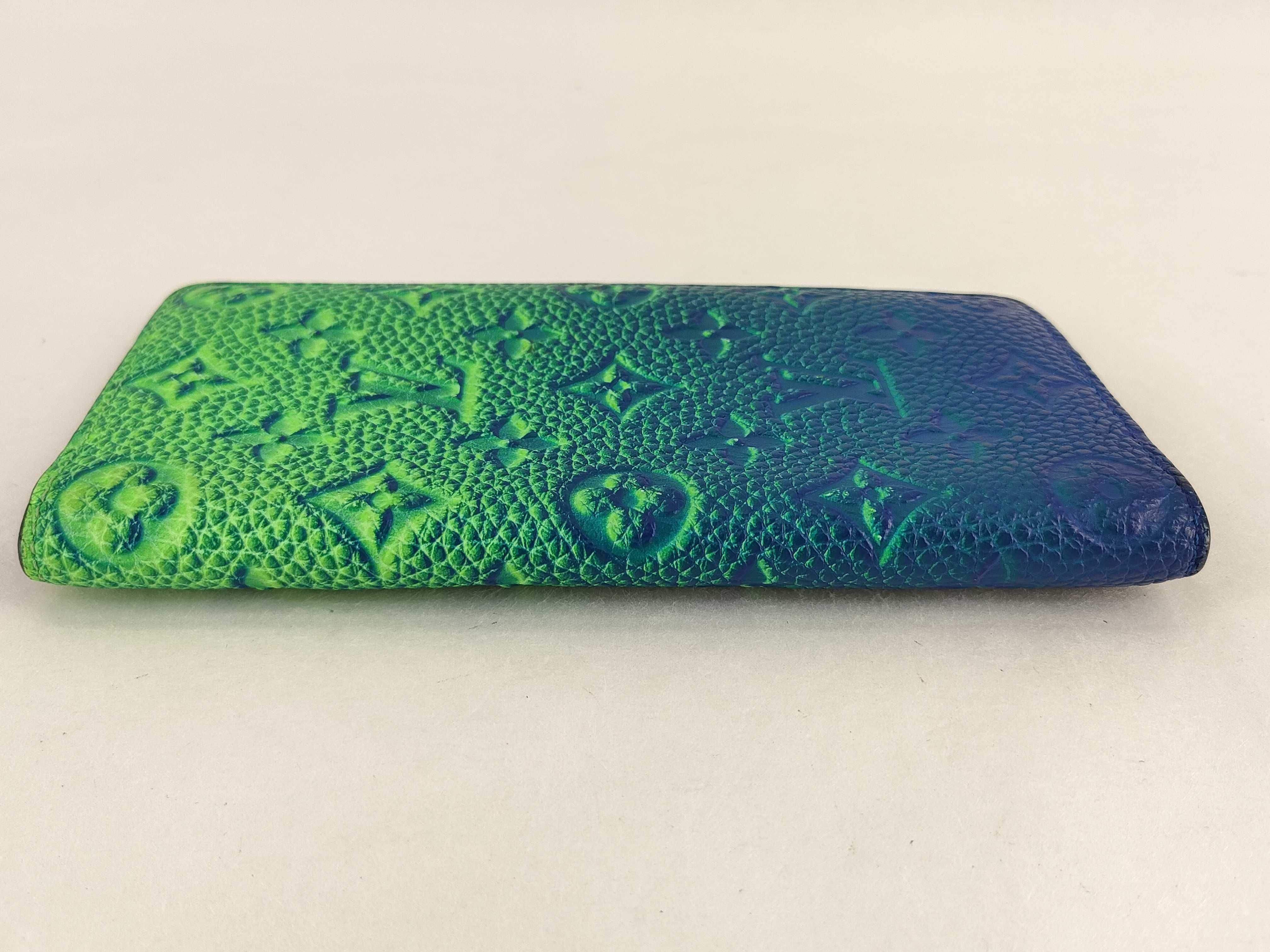 Monogram M81255 Illusion Portefeuille Brazza Wallet — view 6