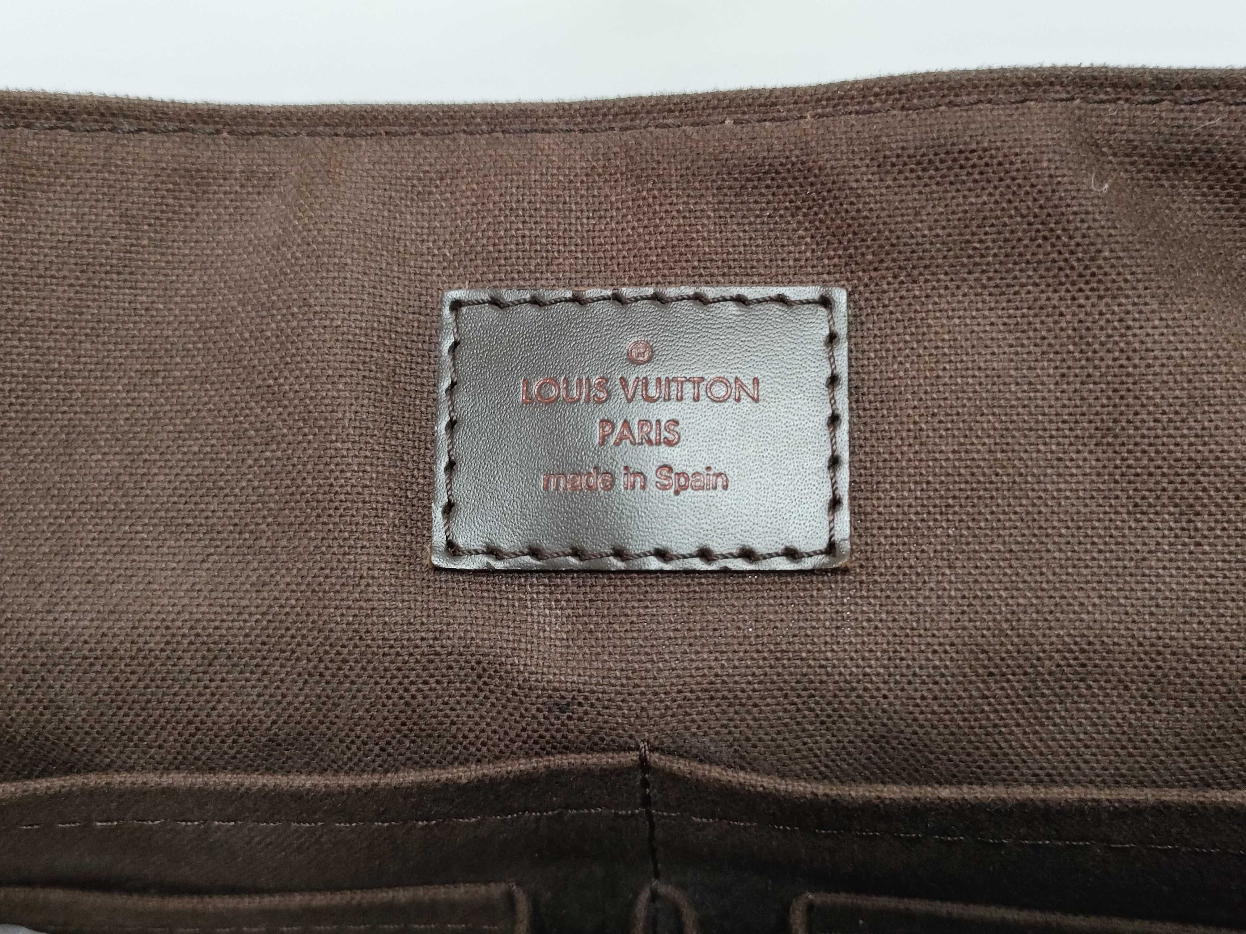 Damier Louis Vuitton Damier Shoulder Bag — view 11