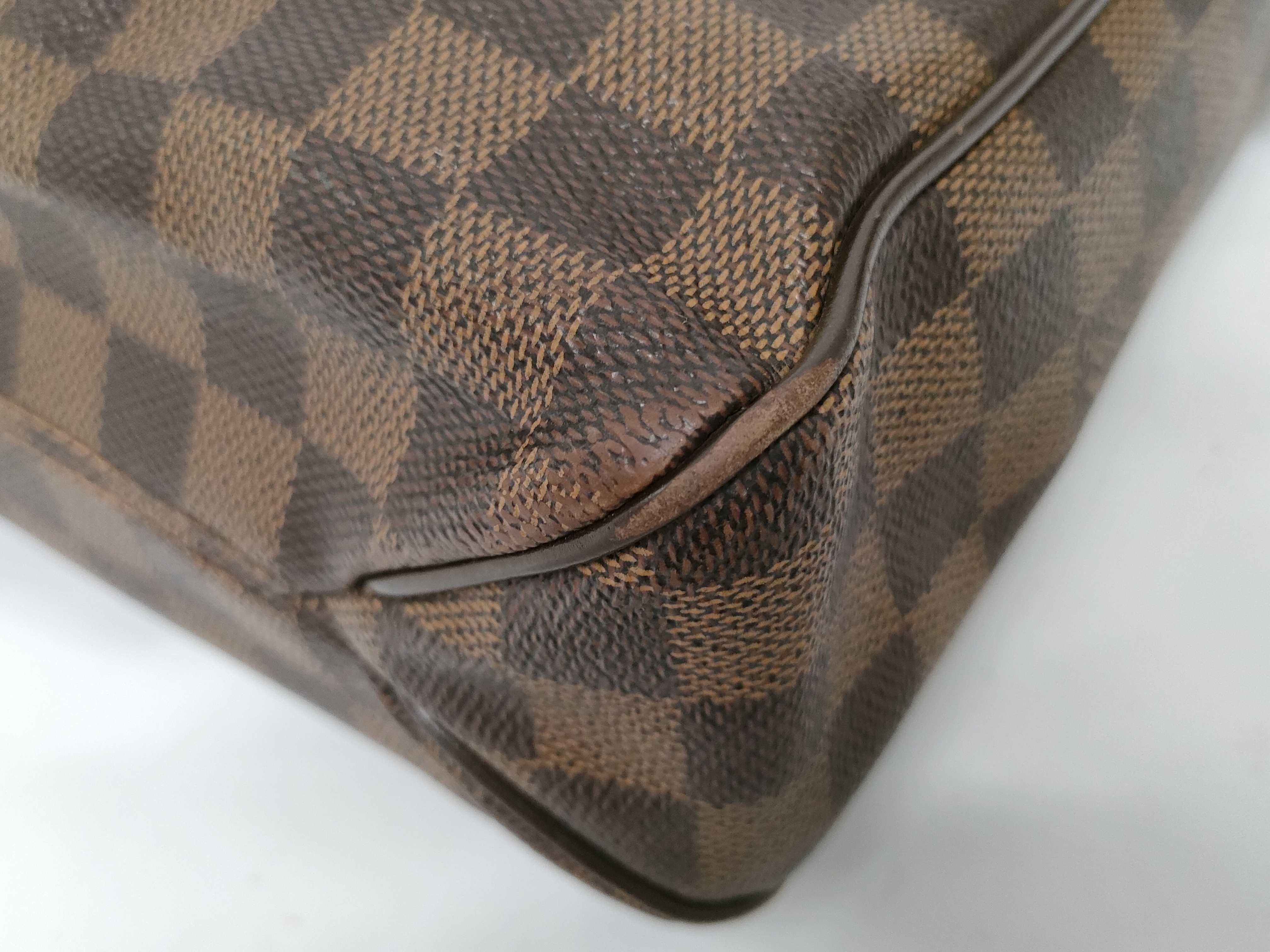 Damier Louis Vuitton Damier Shoulder Bag — view 4