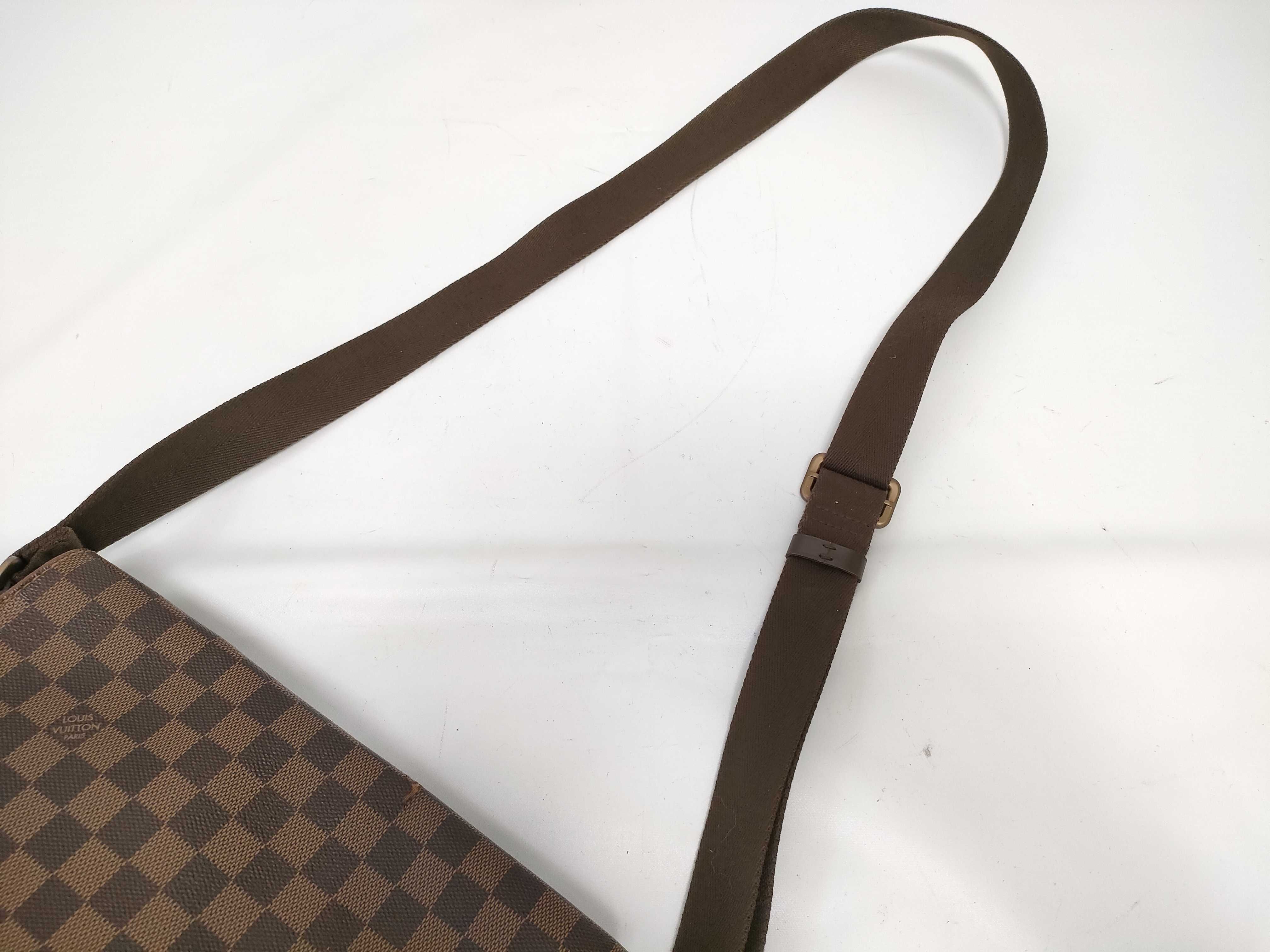 Damier Louis Vuitton Damier Shoulder Bag — view 9