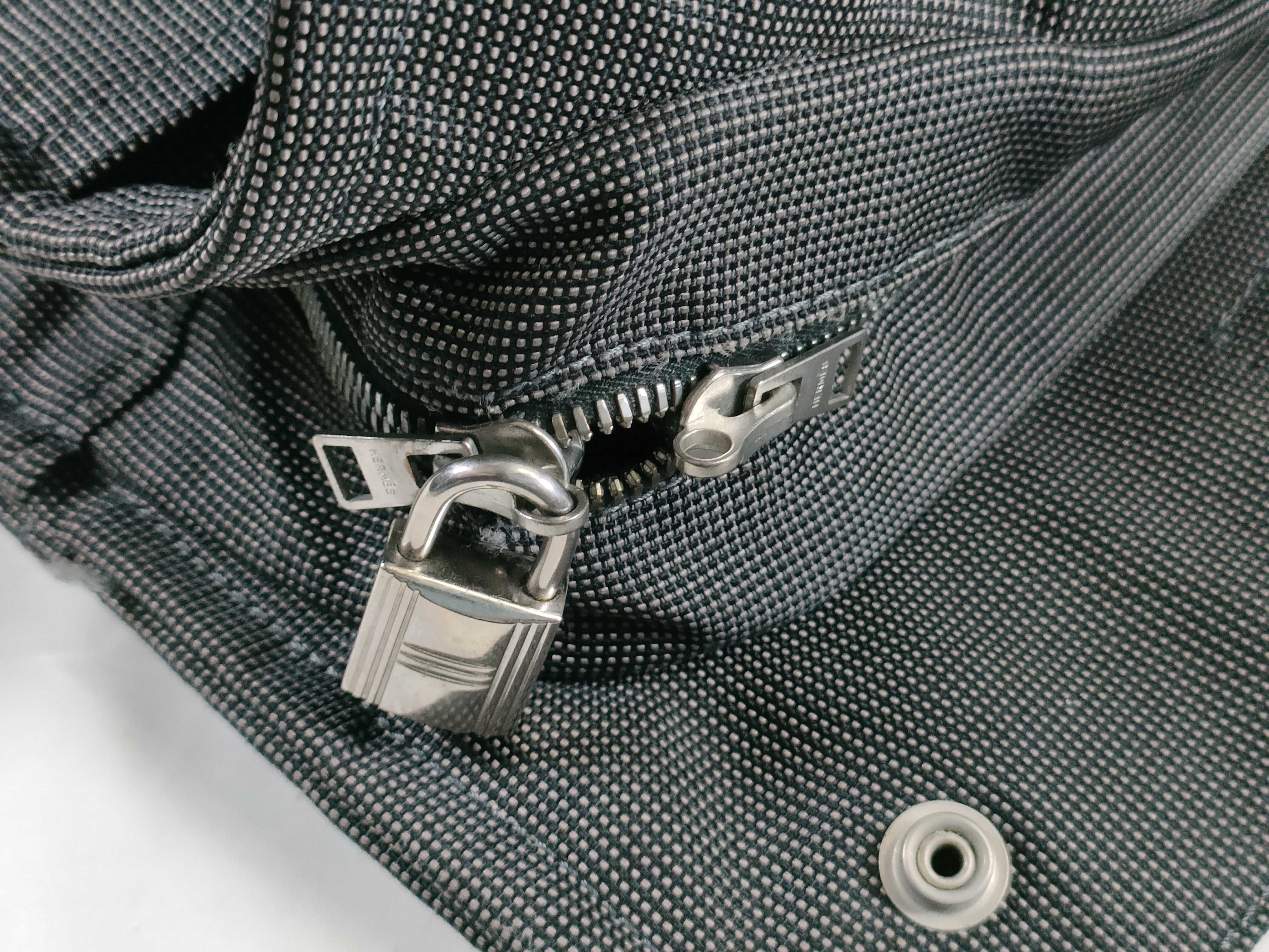 Herline MM Canvas Tote Bag in Grey with Silver Hardware and Padlock — view 9