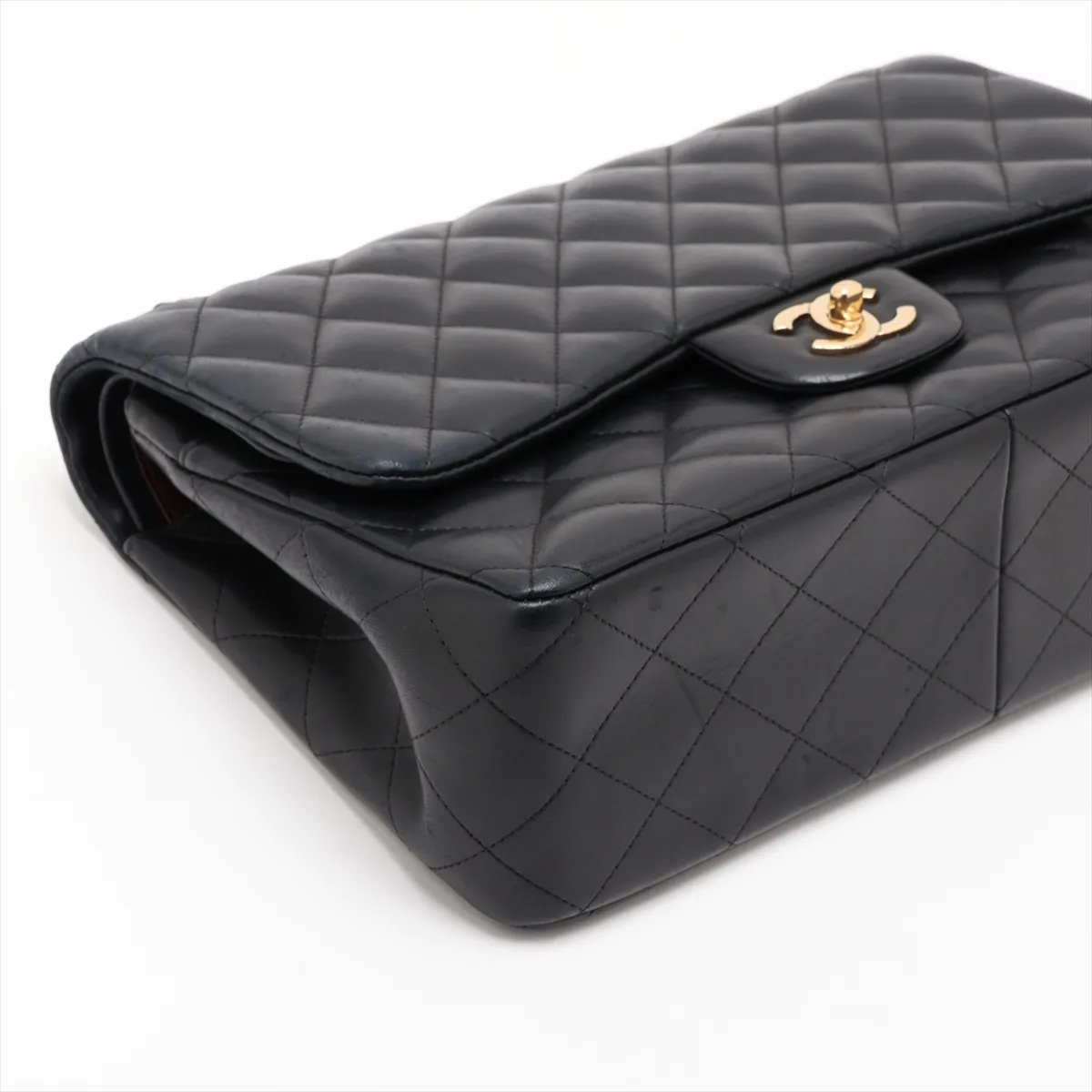 [Individually packaged] Chanel Large Matelassé 30 Lambskin Double Flap Double Chain Bag, Black with Gold Hardware, 15650619, Serial Number 15-series, A58600 — view 4