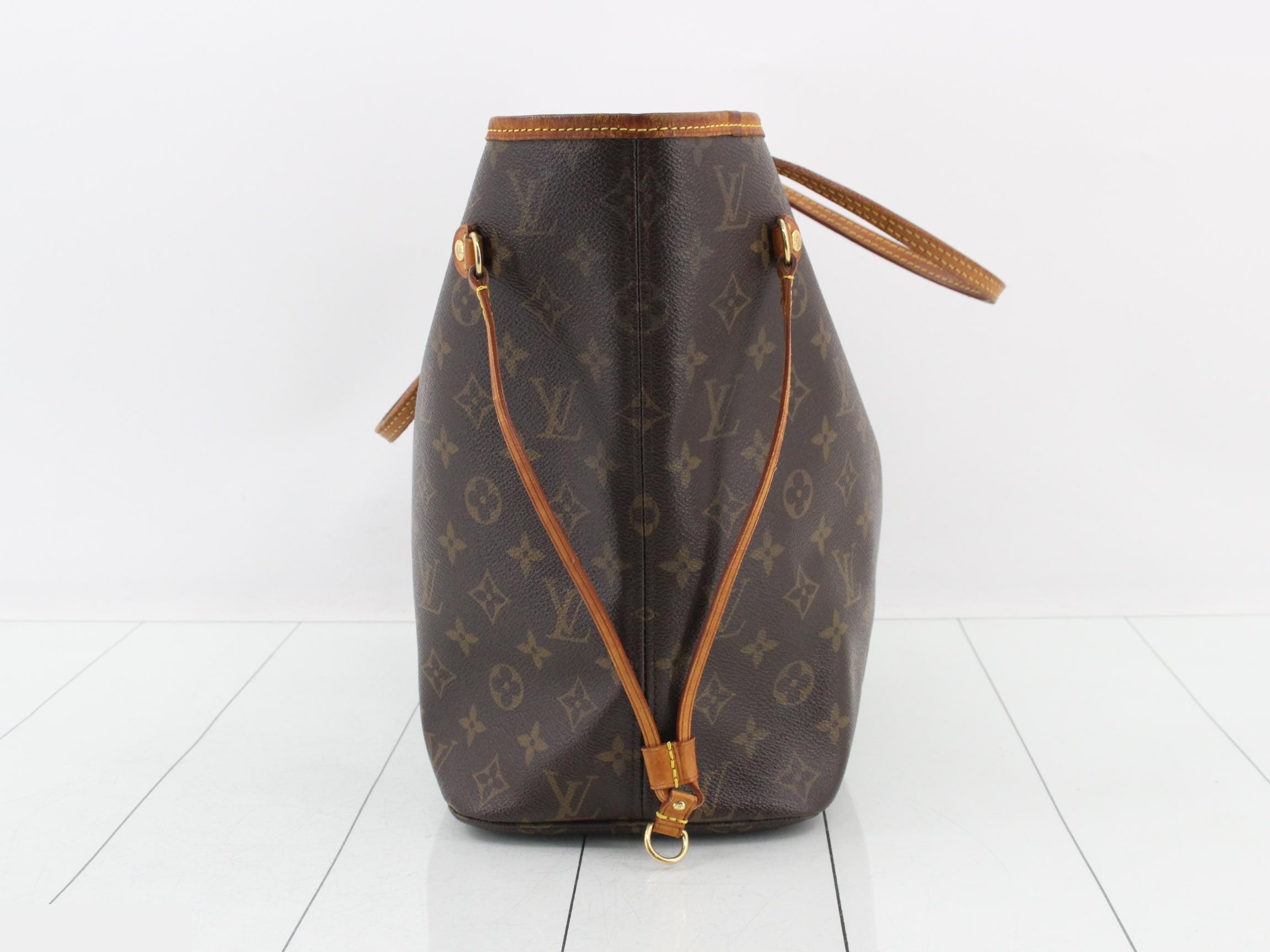 Monogram Neverfull MM Tote Bag — view 4
