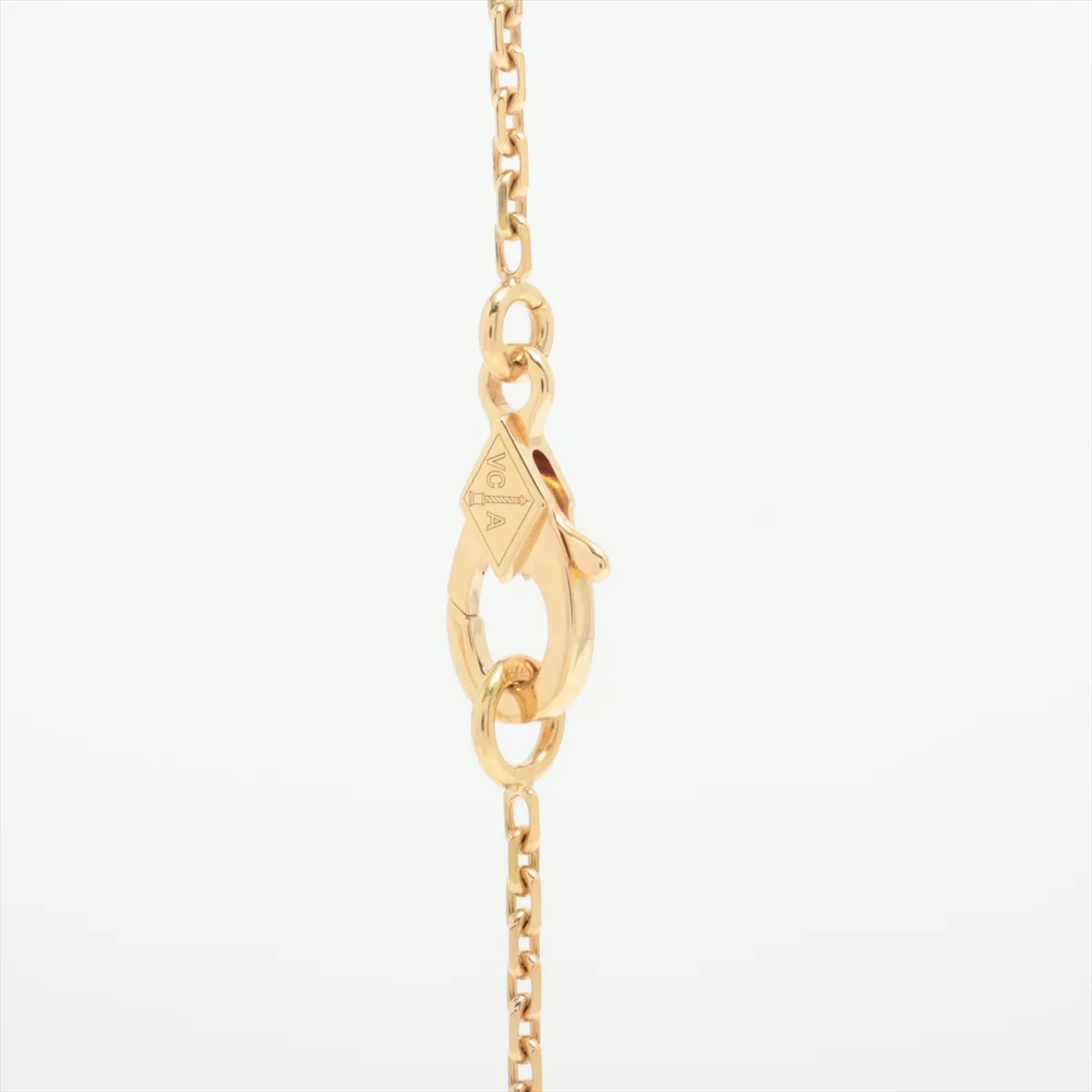 Vintage Alhambra Golden Shell Diamond Necklace, 750 (Yellow Gold), 6.4g, JA172660, Stone — view 3