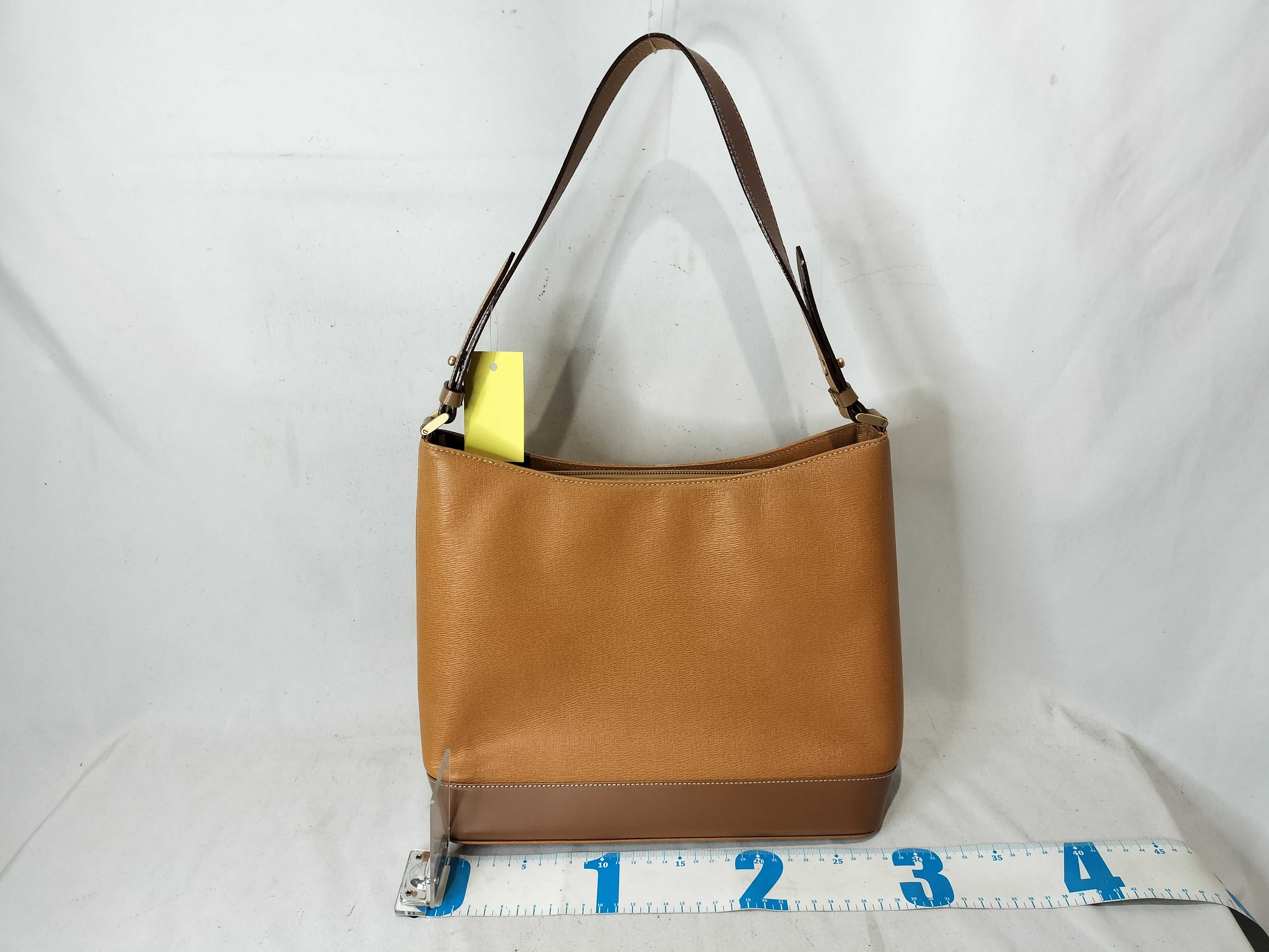 One-Shoulder Bag, Medium Nova Check Pattern — view 3