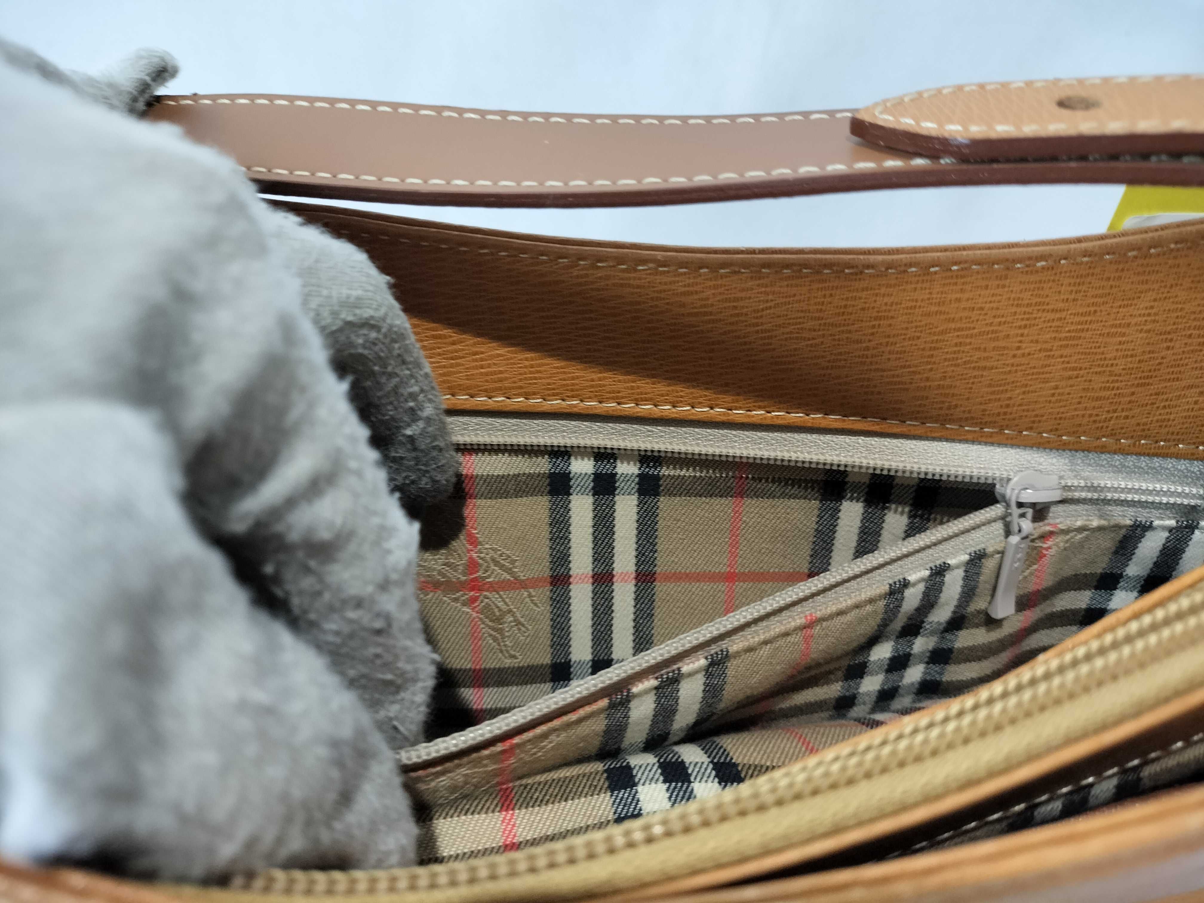 One-Shoulder Bag, Medium Nova Check Pattern — view 10