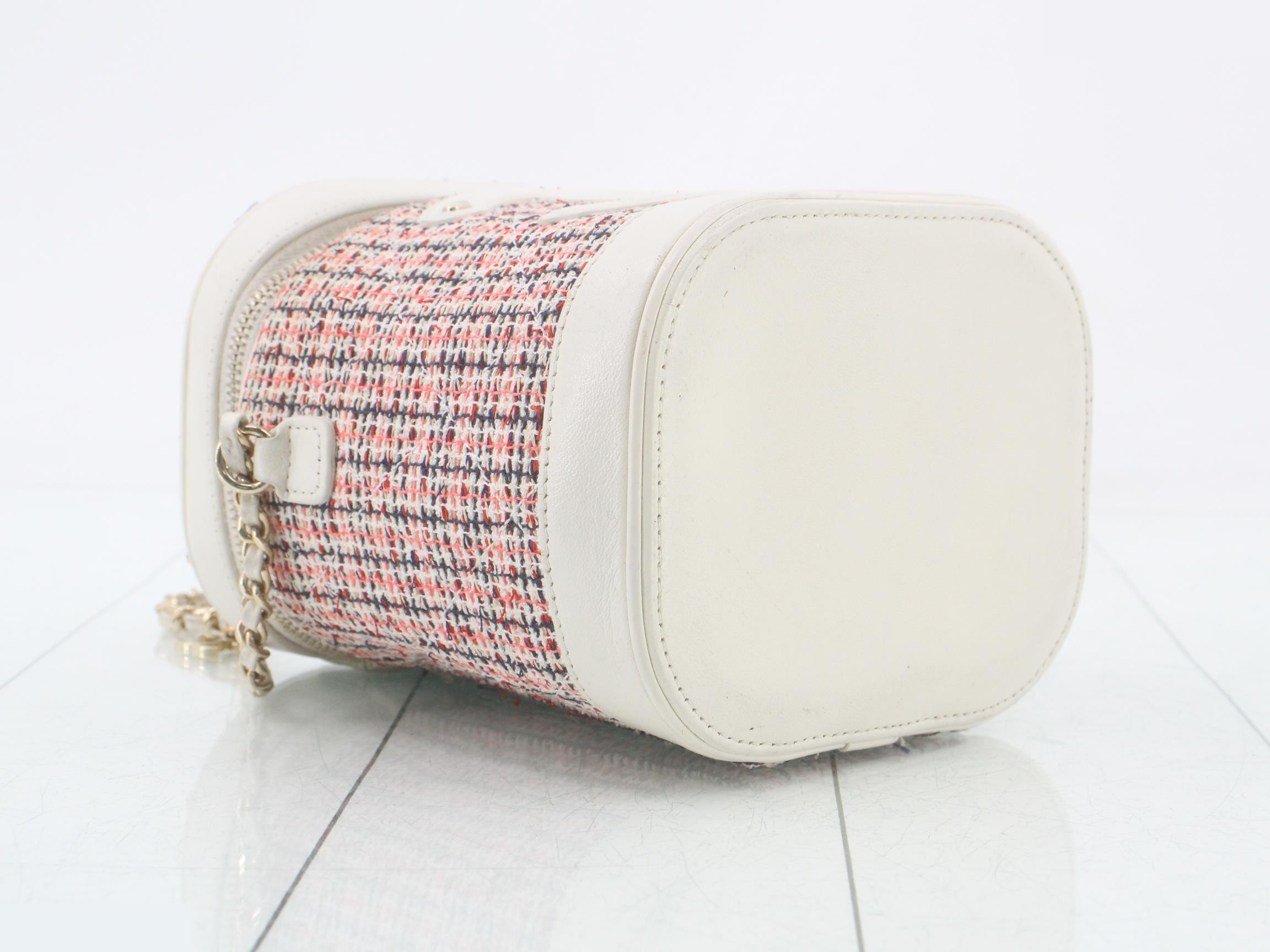 Coco Mark Vanity Case — view 5
