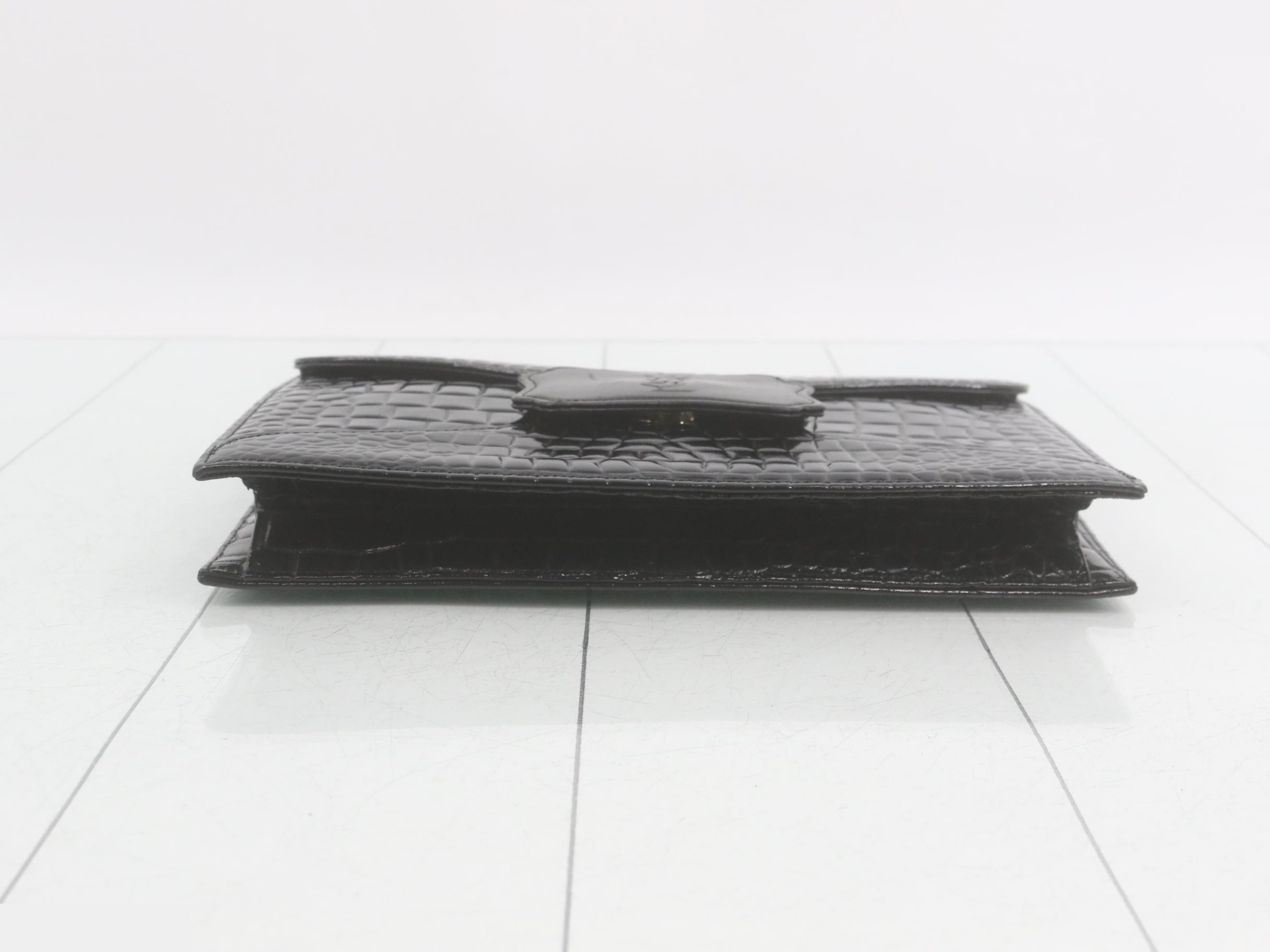 Other lines: Bags and clutches — view 3