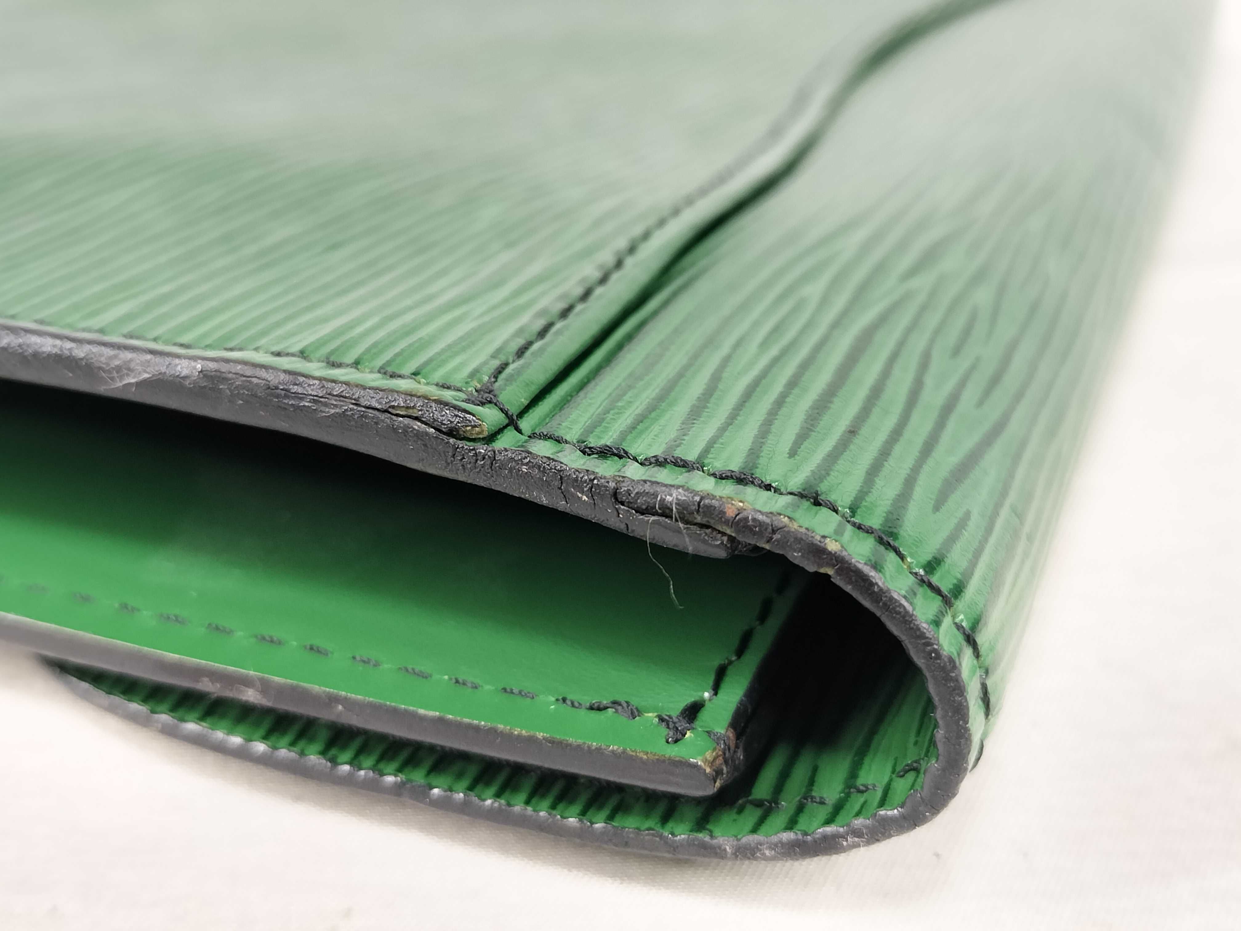Epi Leather Second Bag Clutch Bag — view 12