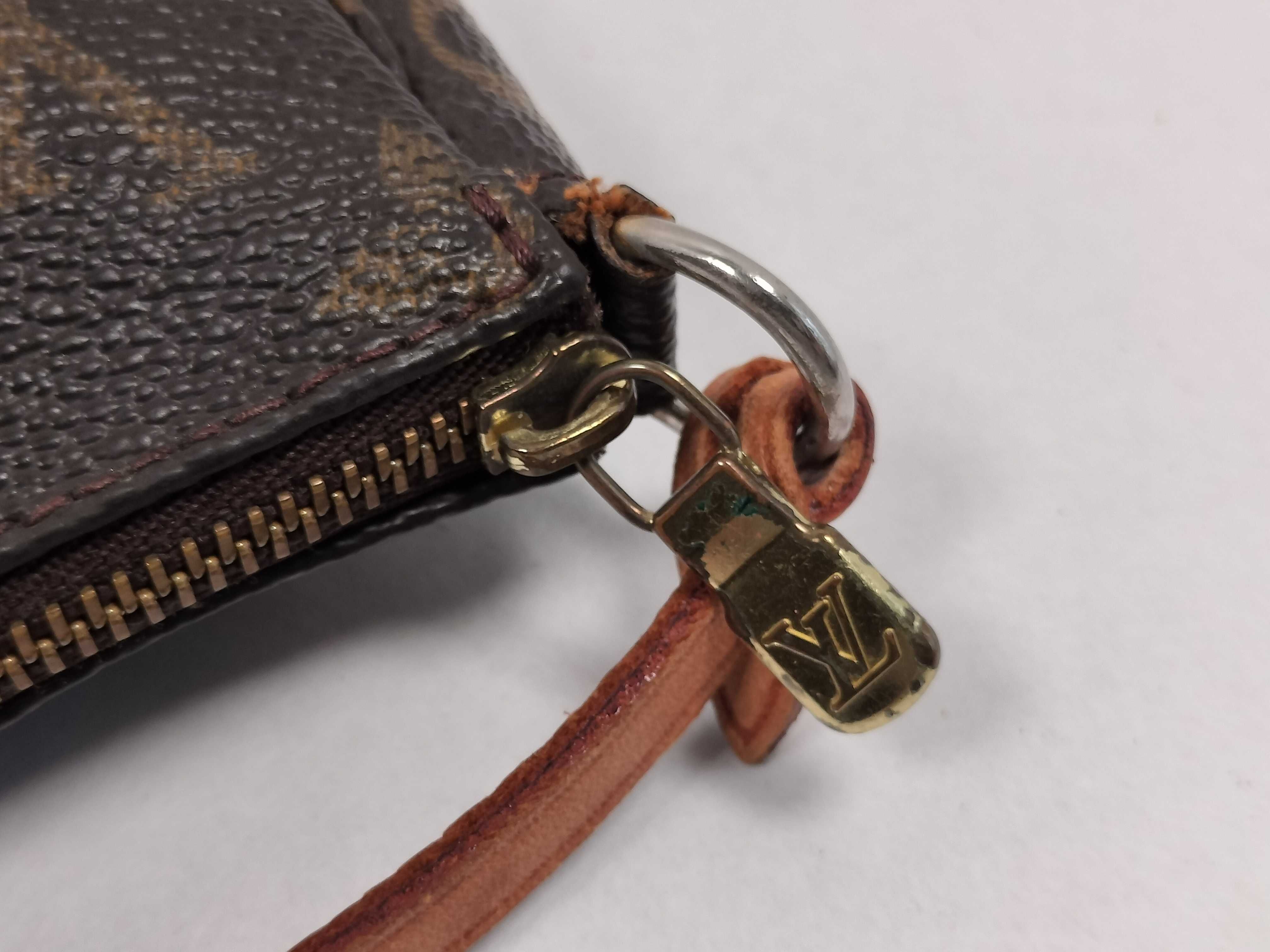 Monogram Pochette Accessoires M51980 AR0999 Brown Pouch — view 9