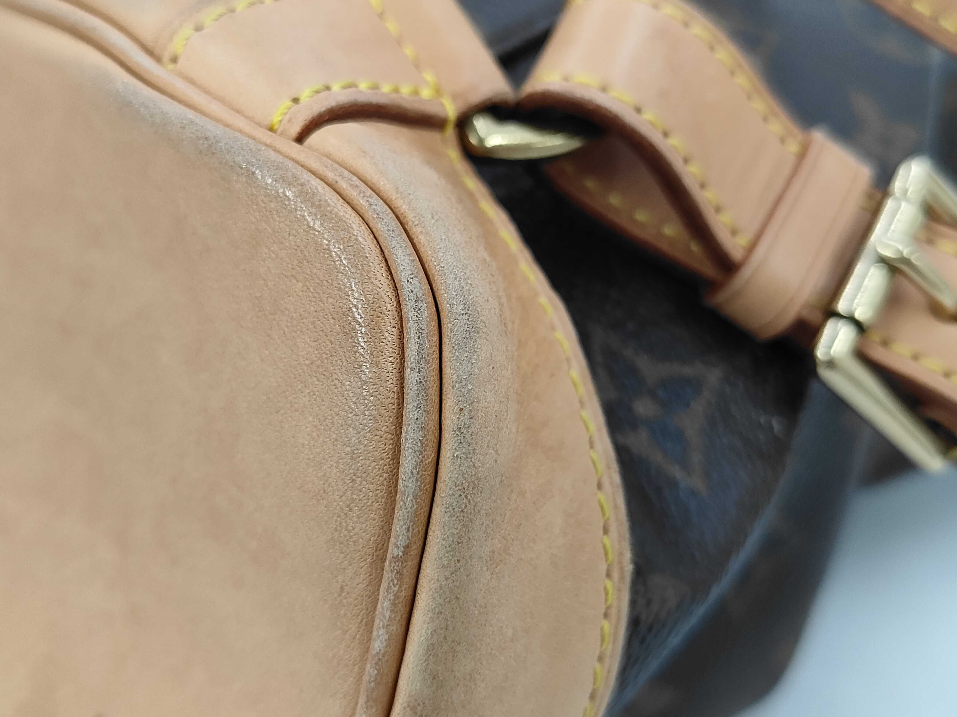 Monogram Louis Vuitton Montsouris MM Backpack Monogram M51136 Backpack — view 3