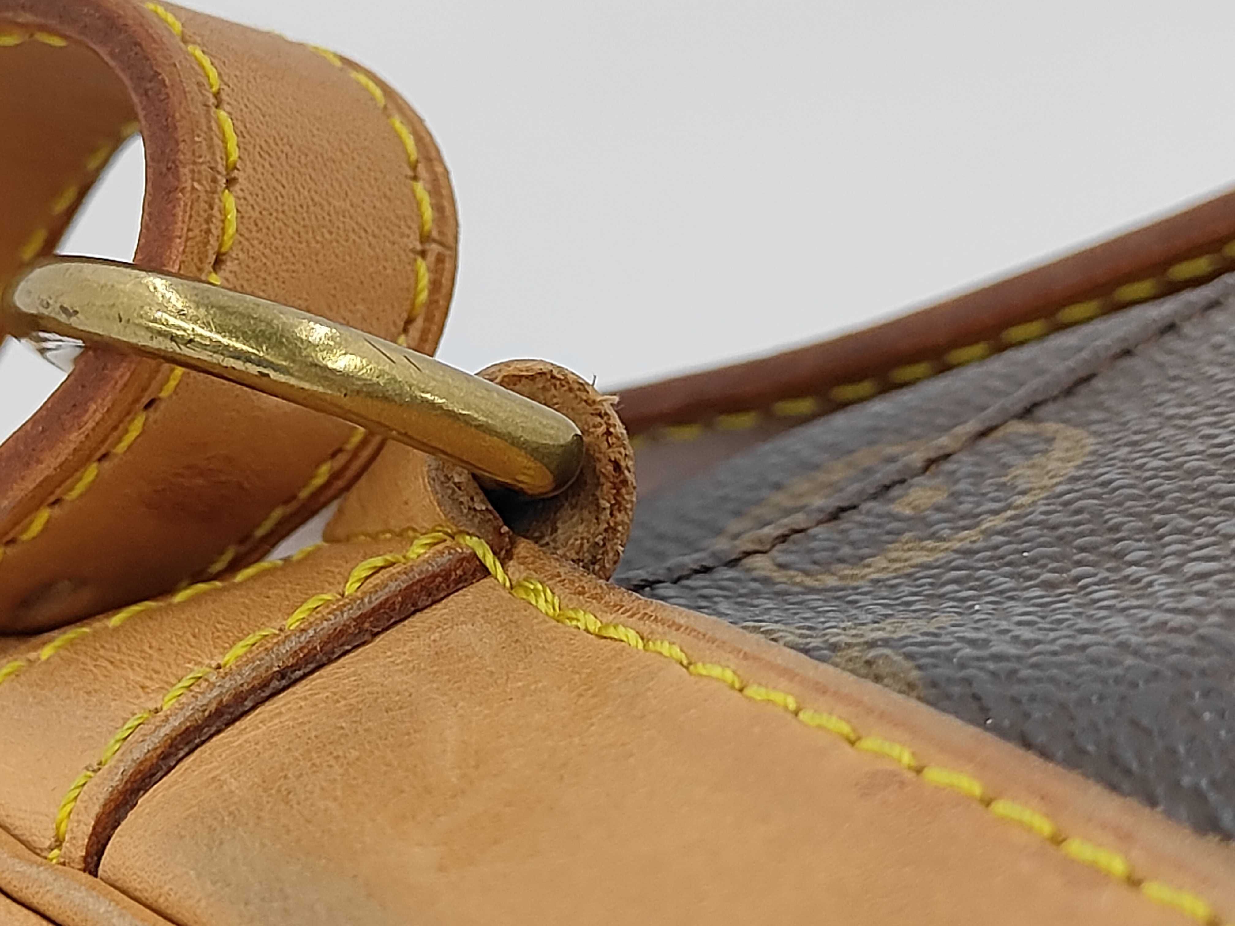 Monogram Louis Vuitton Montsouris MM Backpack Monogram M51136 Backpack — view 5
