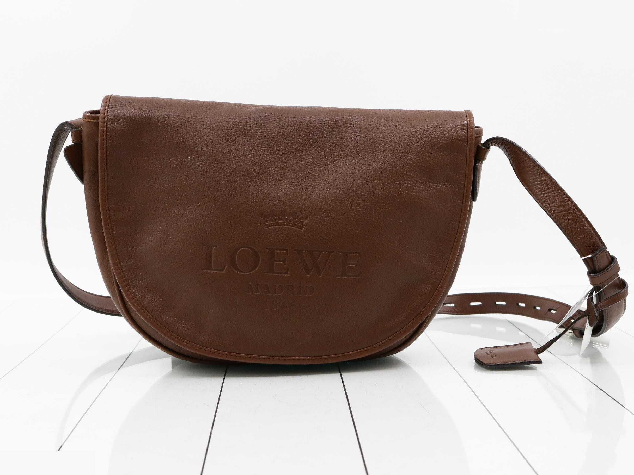 Heritage Leather Shoulder Bag