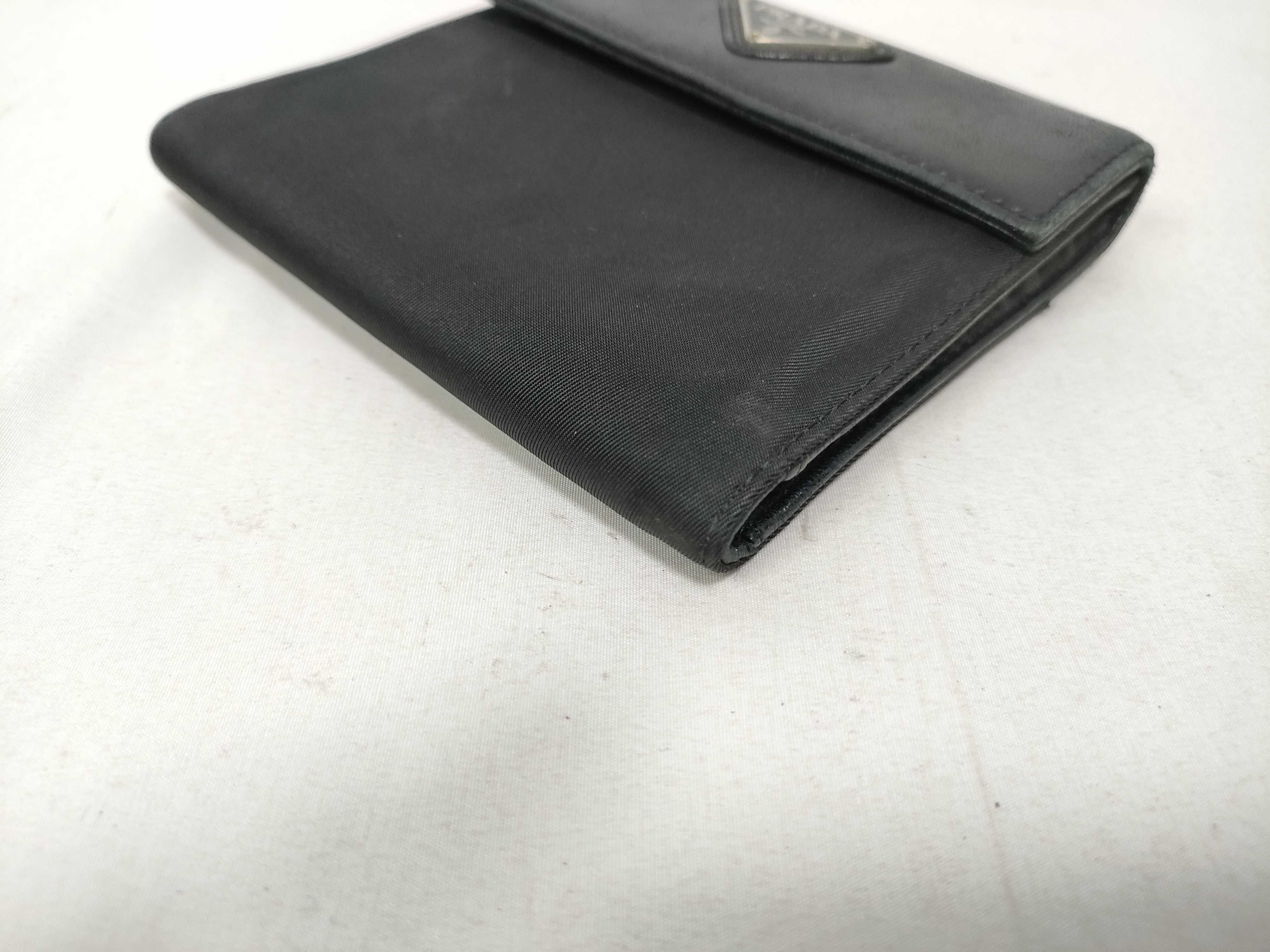 wallet — view 3