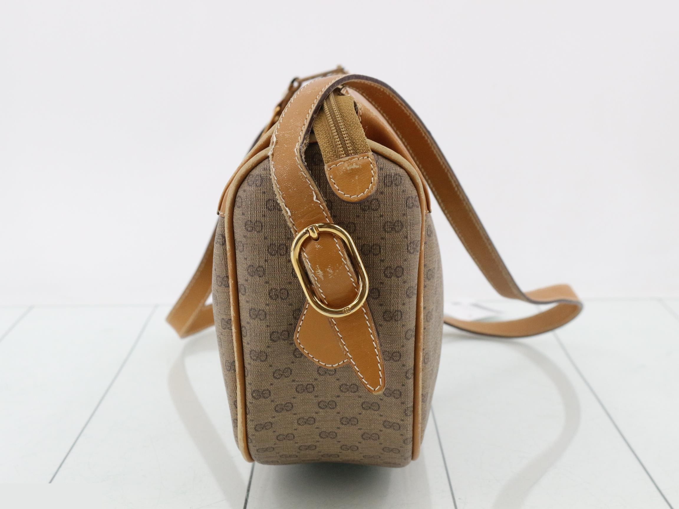 Micro GG (Bag) - Shoulder Bag — view 3
