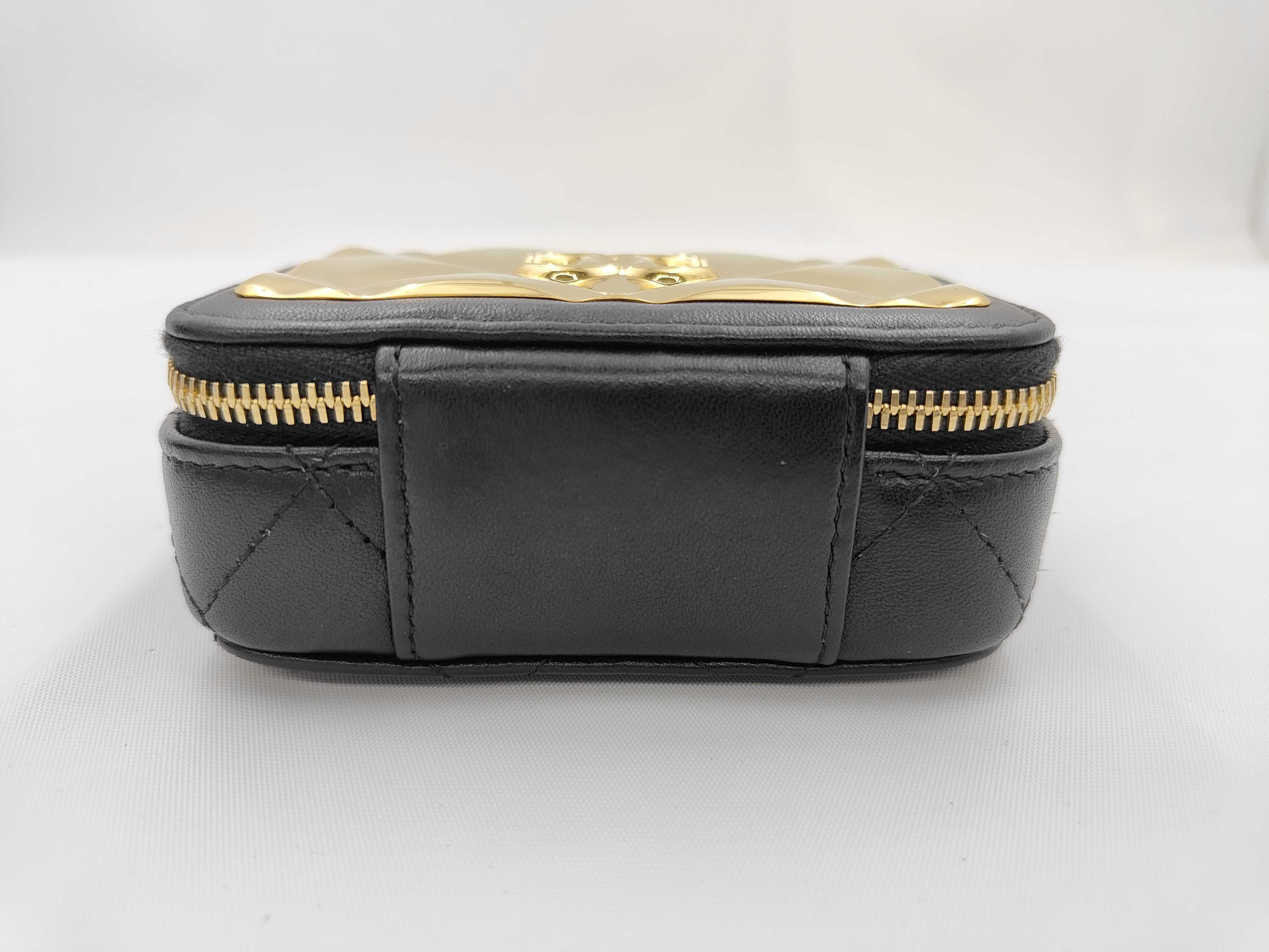 Chain Bag Shoulder Bag — view 5
