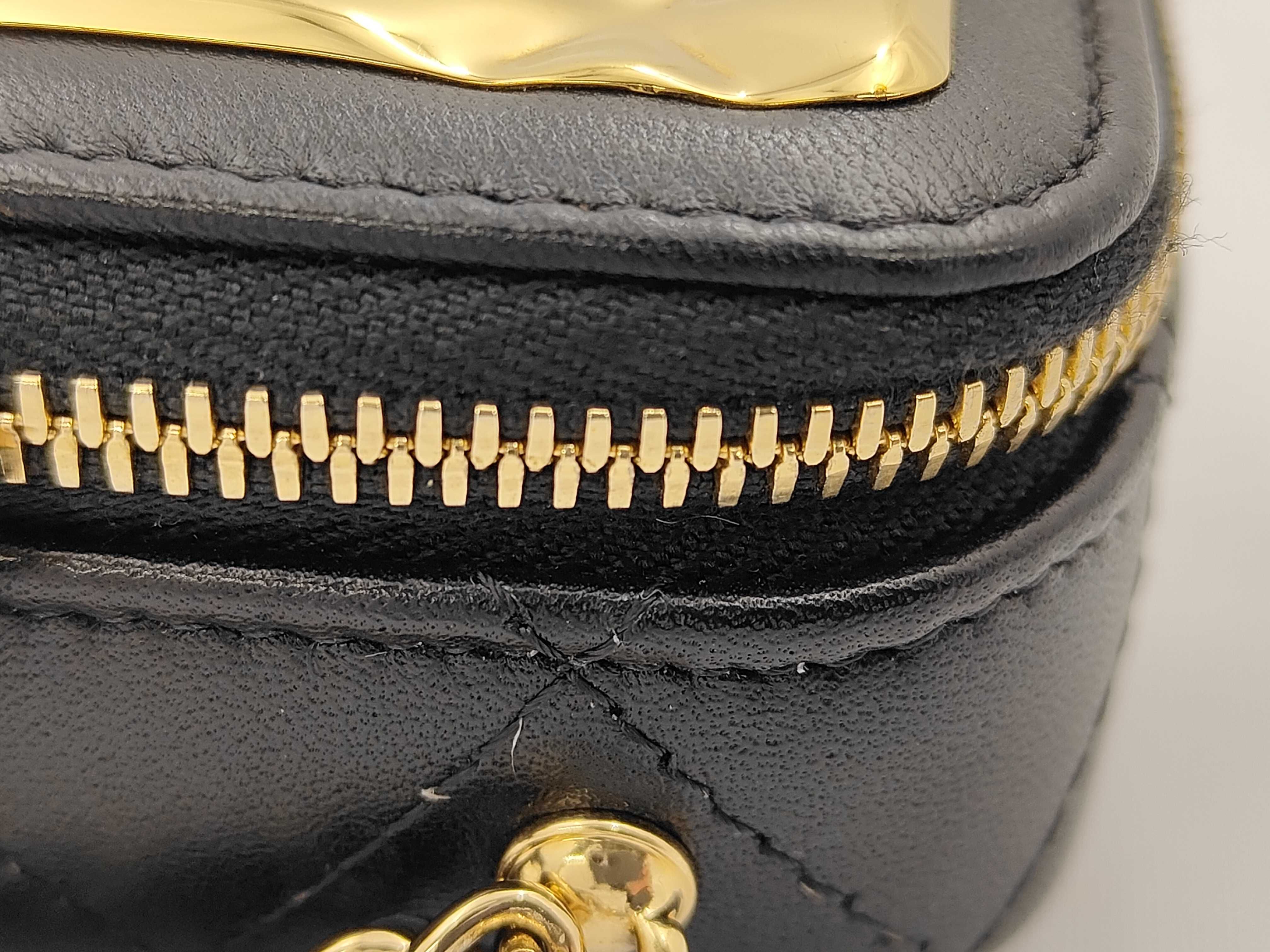 Chain Bag Shoulder Bag — view 7